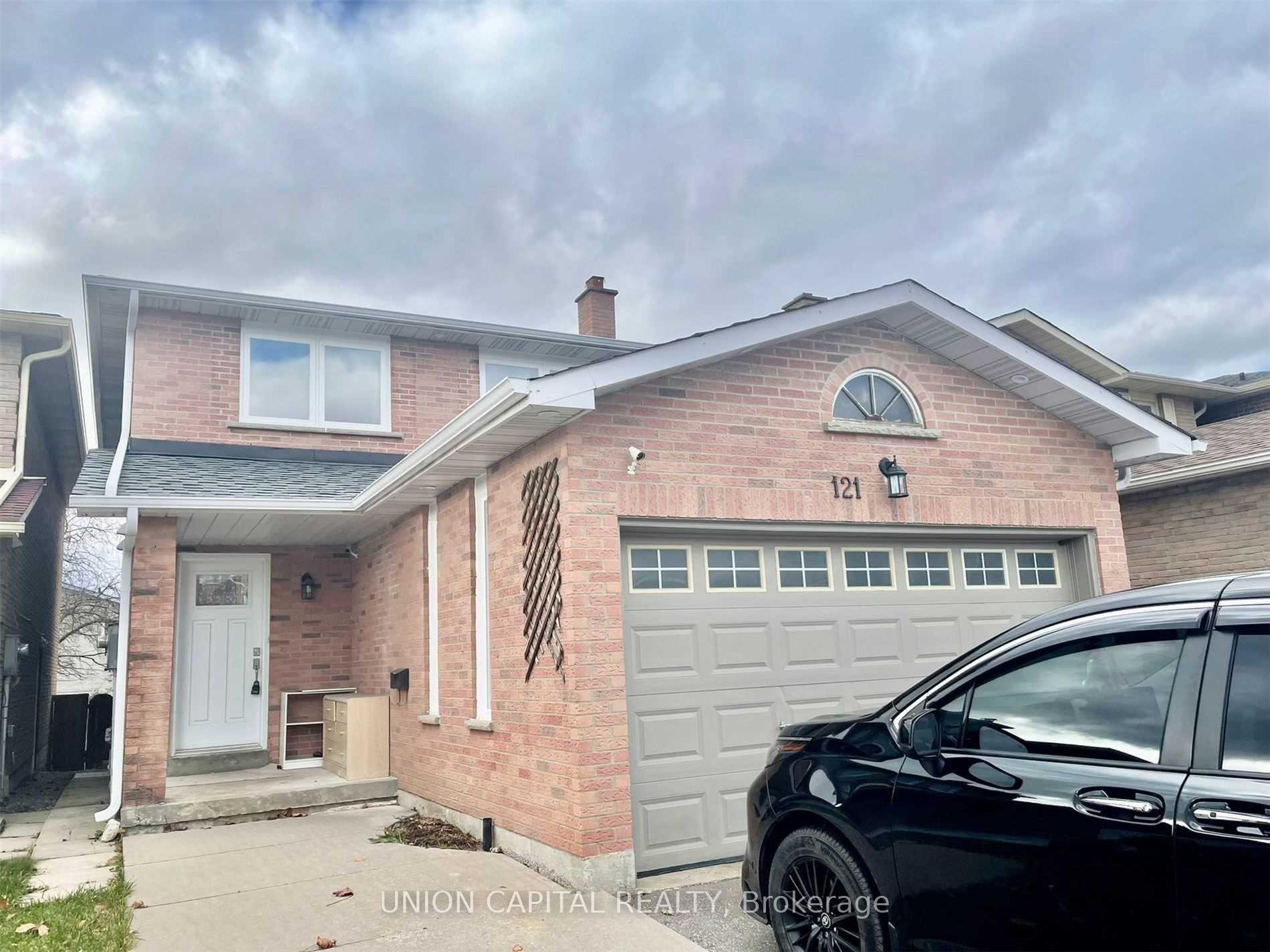 Photo 1 of Unit Upper, 121 Stargell Crescent, Markham, Raymerville — HOMEH