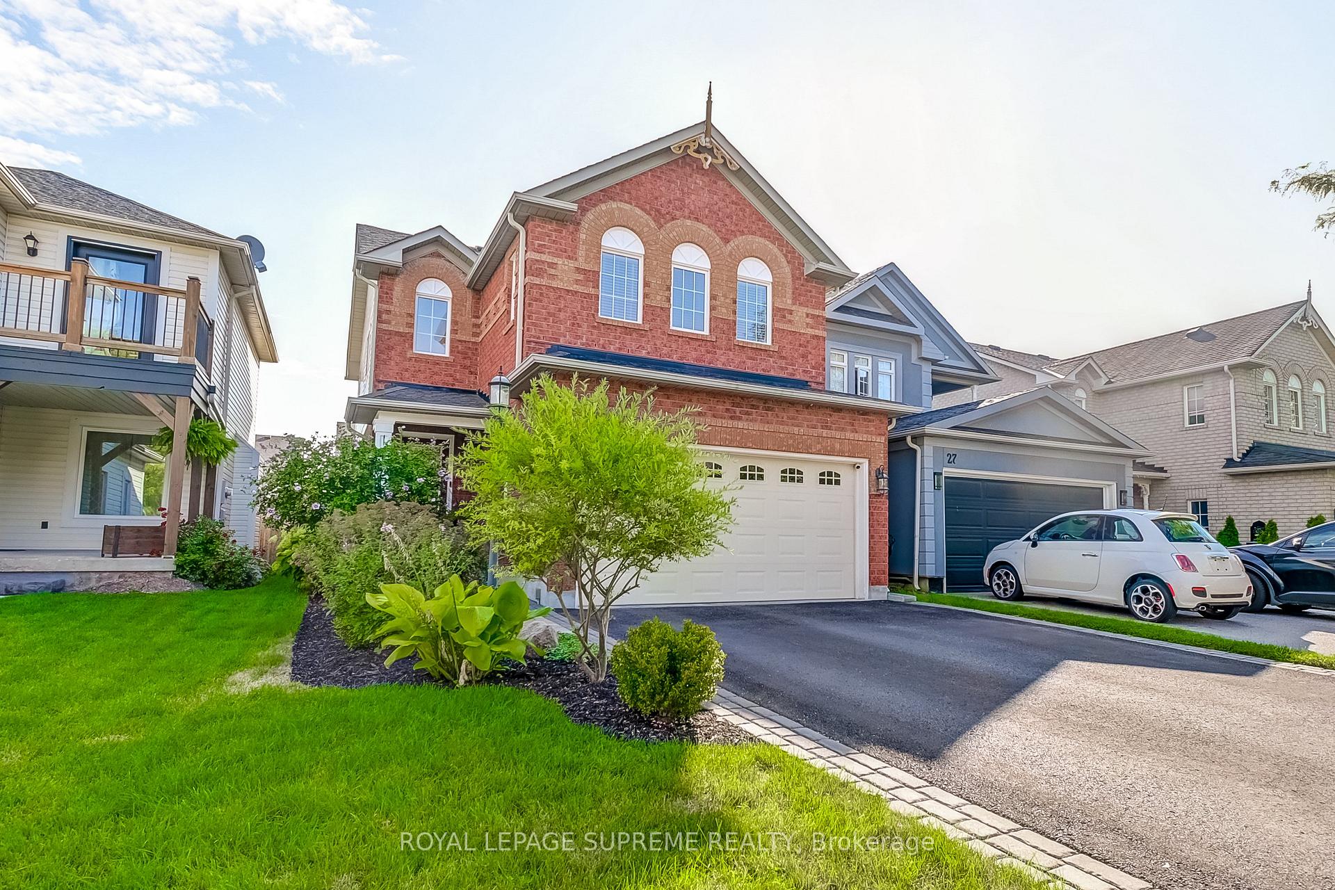 Photo 2 of 29 Gunning Crescent, New Tecumseth, Tottenham — HOMEH