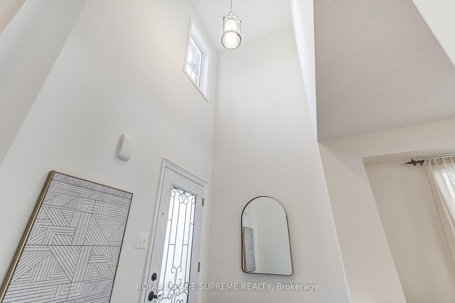 Photo 8 of 29 Gunning Crescent, New Tecumseth, Tottenham — HOMEH
