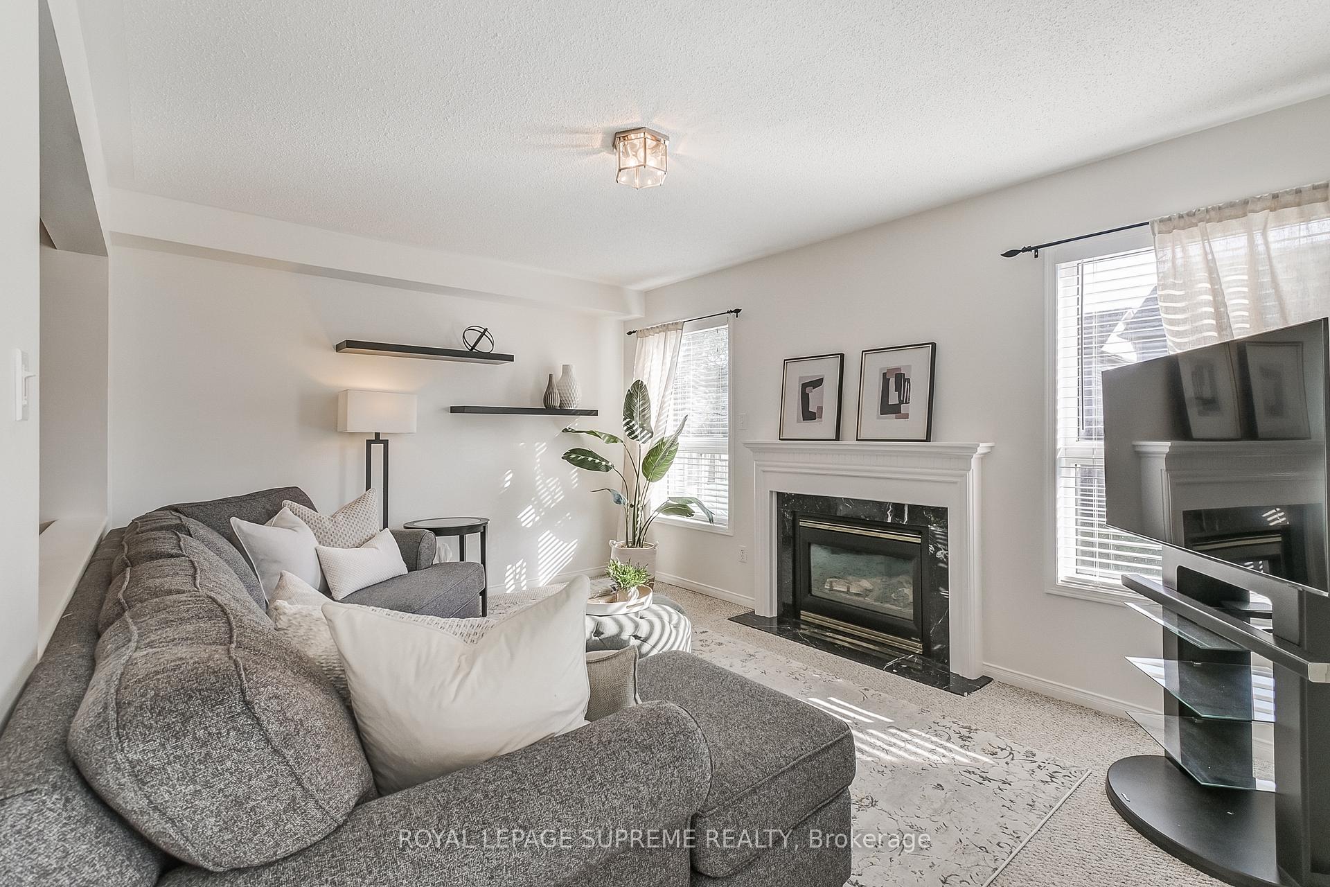 Photo 24 of 29 Gunning Crescent, New Tecumseth, Tottenham — HOMEH