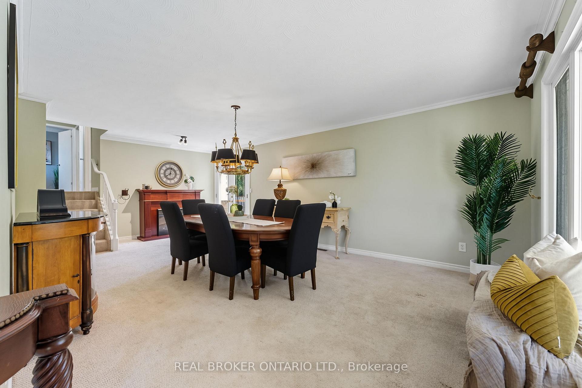 Photo 8 of 39 Carriage Road, Norfolk, Simcoe — HOMEH