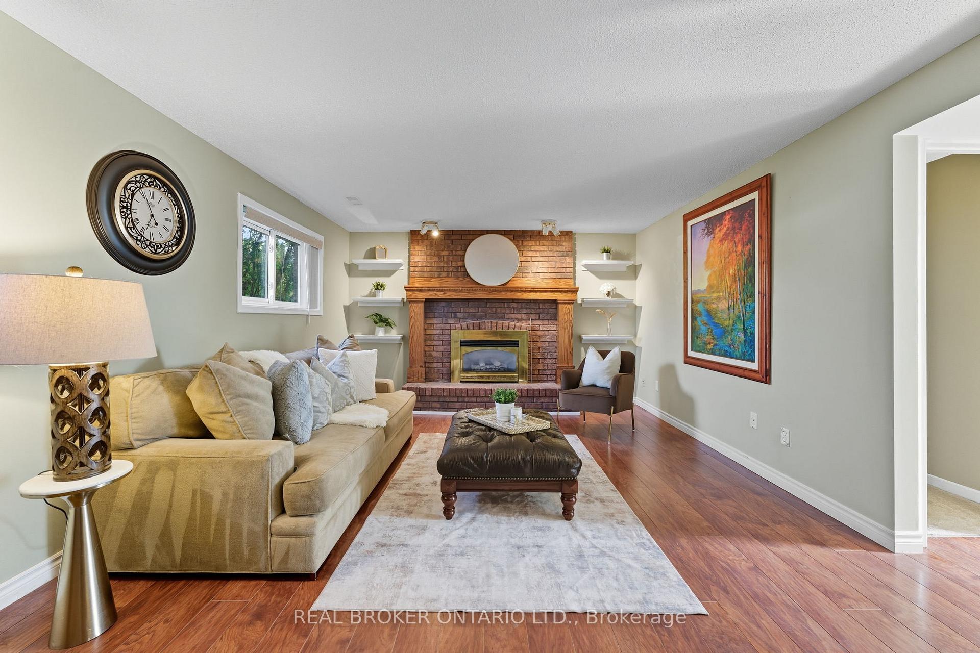 Photo 19 of 39 Carriage Road, Norfolk, Simcoe — HOMEH