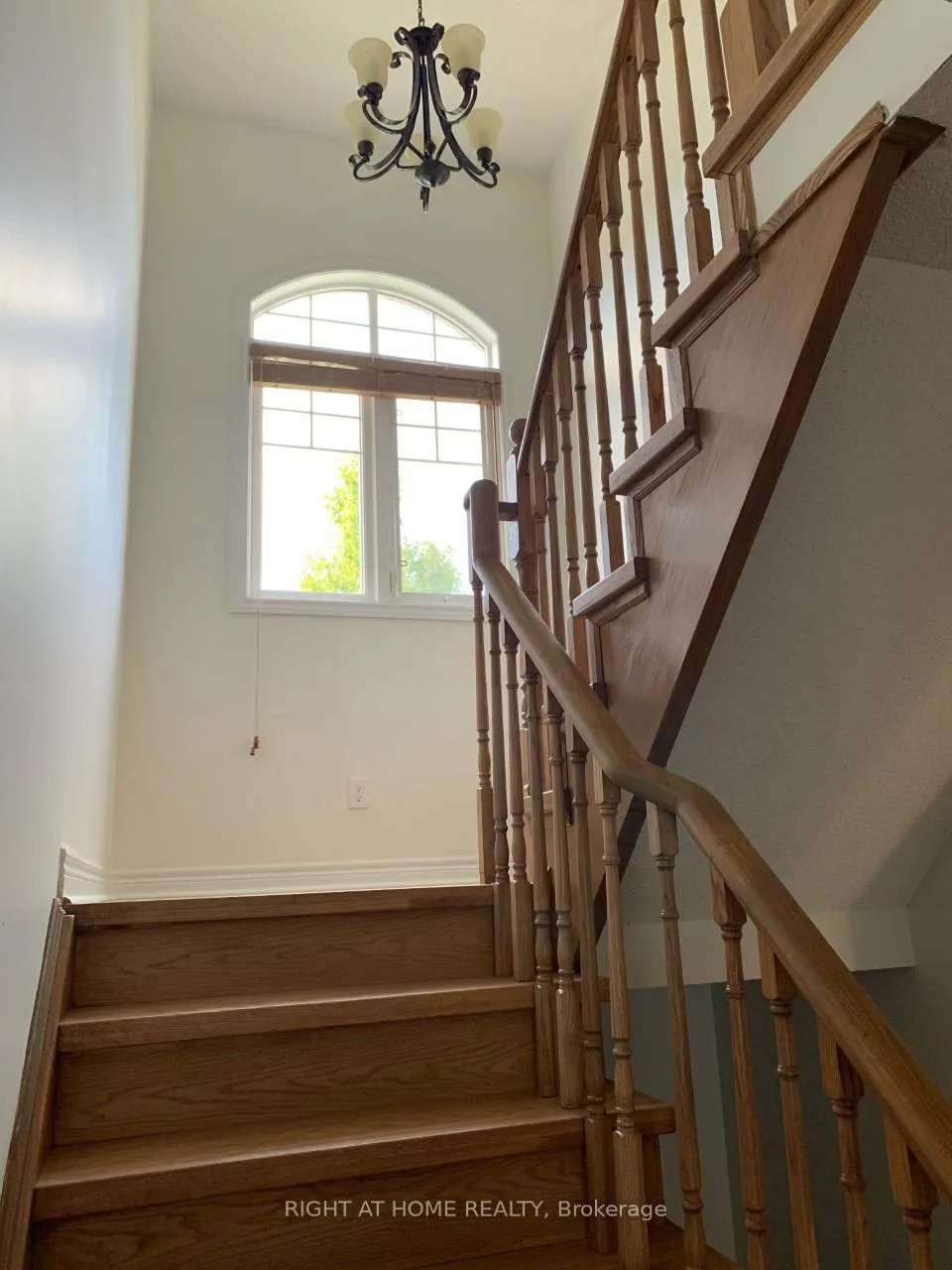 Photo 10 of 3083 Highbourne Crescent, Oakville, Bronte Creek — HOMEH