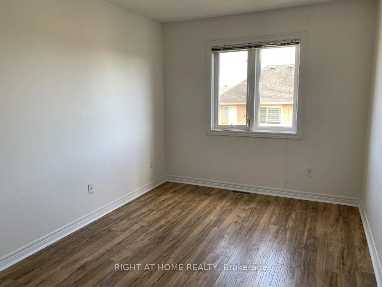 Photo 14 of 3083 Highbourne Crescent, Oakville, Bronte Creek — HOMEH