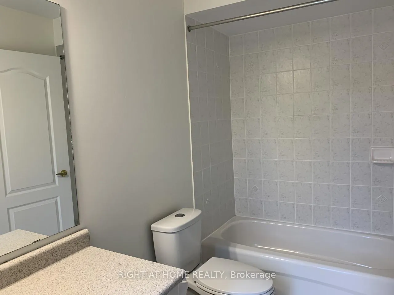 Photo 22 of 3083 Highbourne Crescent, Oakville, Bronte Creek — HOMEH