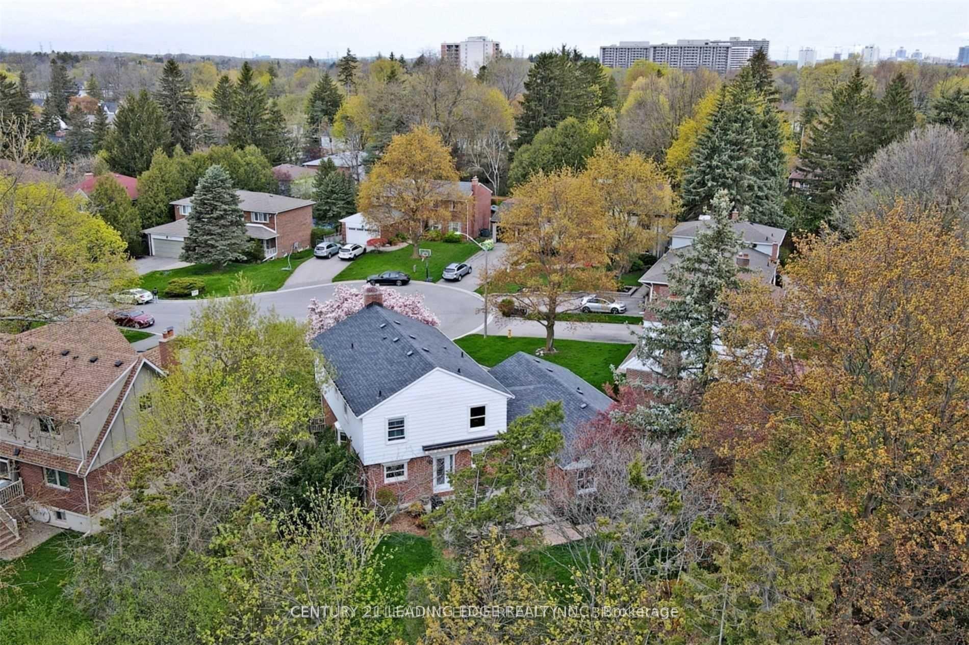Photo 31 of 24 Marie Court, Markham, Thornhill — HOMEH