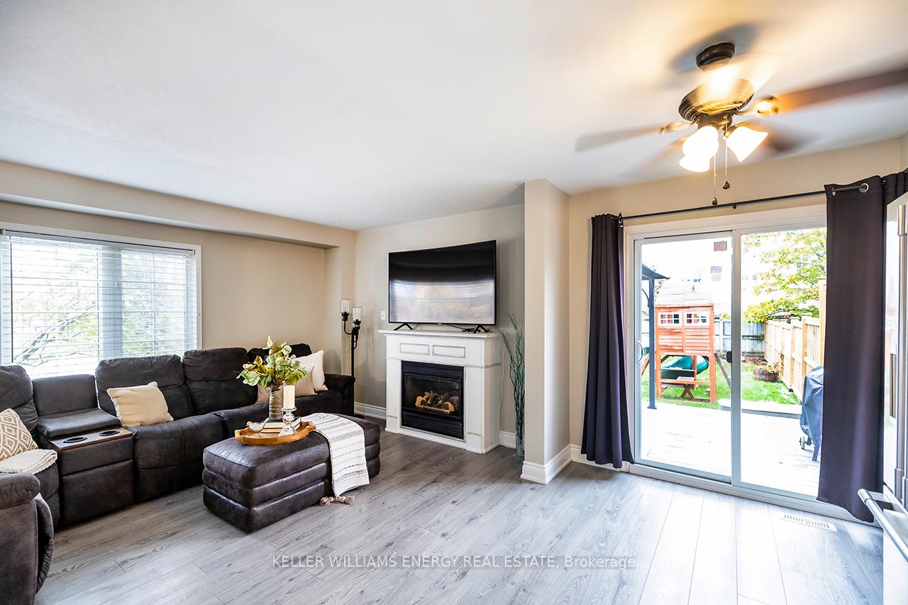 Photo 22 of 1642 Woodgate Trail, Oshawa, Samac — HOMEH