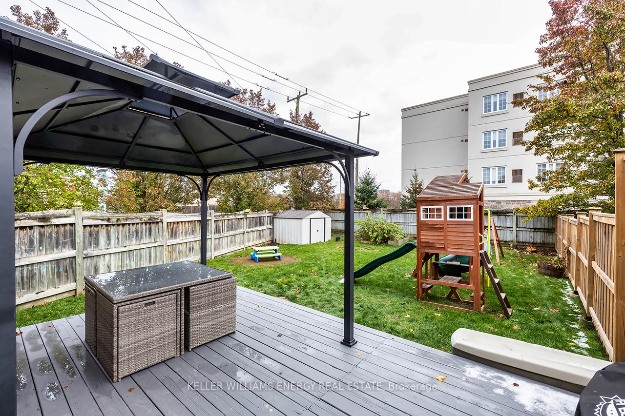 Photo 37 of 1642 Woodgate Trail, Oshawa, Samac — HOMEH