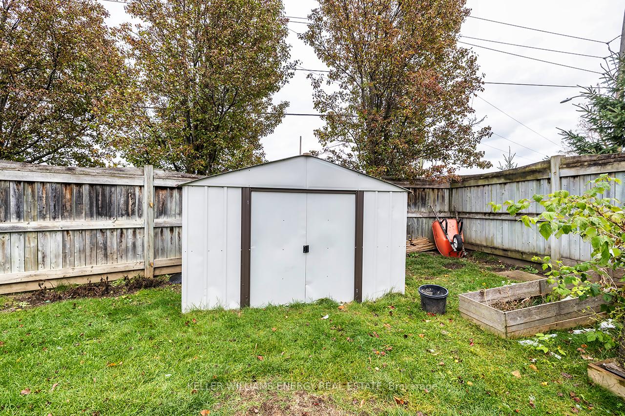 Photo 41 of 1642 Woodgate Trail, Oshawa, Samac — HOMEH