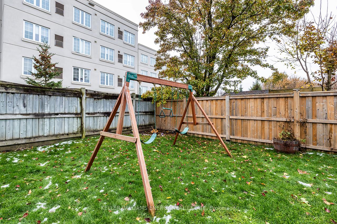 Photo 42 of 1642 Woodgate Trail, Oshawa, Samac — HOMEH