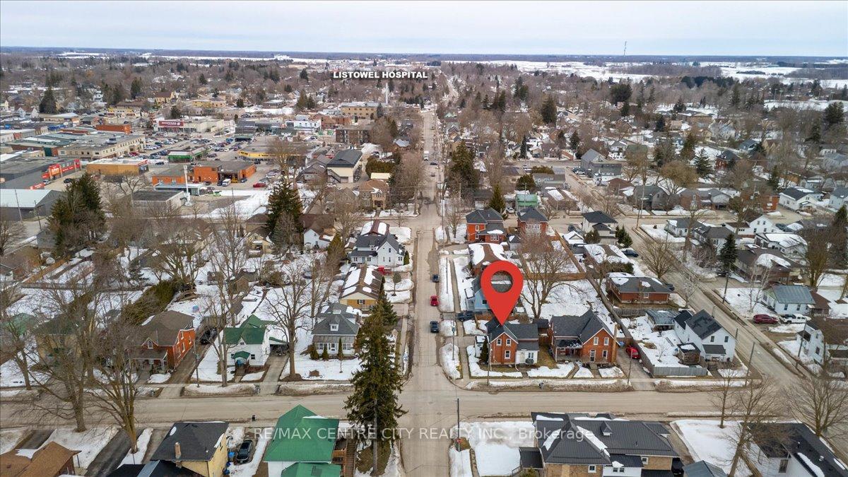 Photo 4 of 307 Clayton Street E, North Perth, Listowel — HOMEH