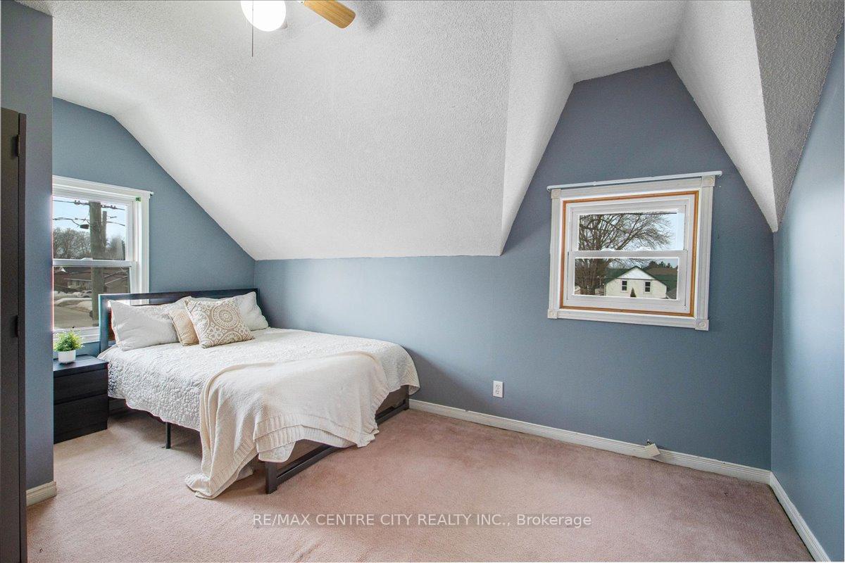 Photo 22 of 307 Clayton Street E, North Perth, Listowel — HOMEH