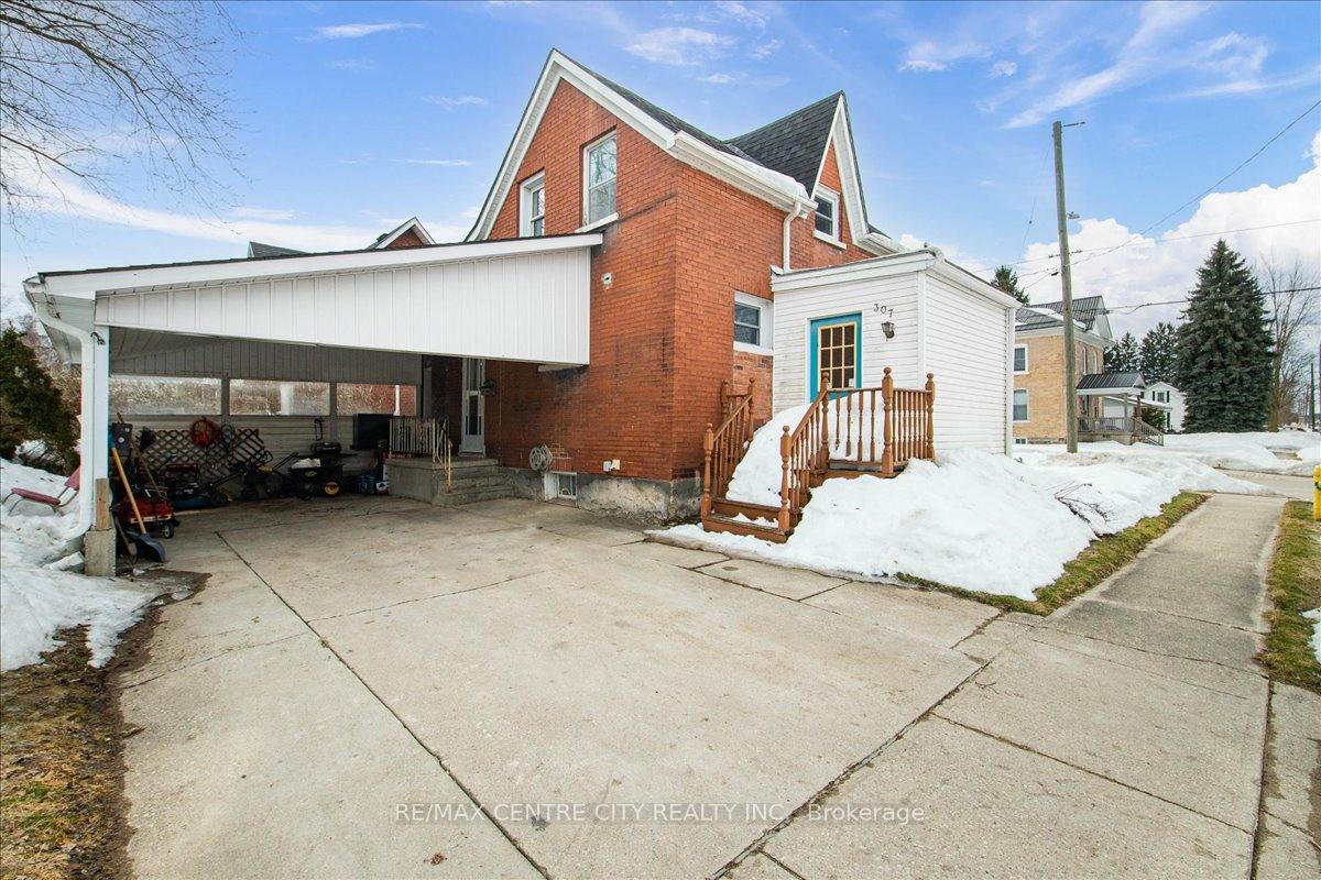 Photo 30 of 307 Clayton Street E, North Perth, Listowel — HOMEH