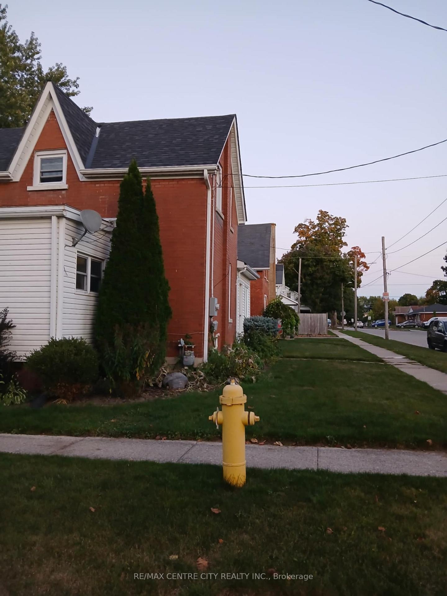 Photo 34 of 307 Clayton Street E, North Perth, Listowel — HOMEH