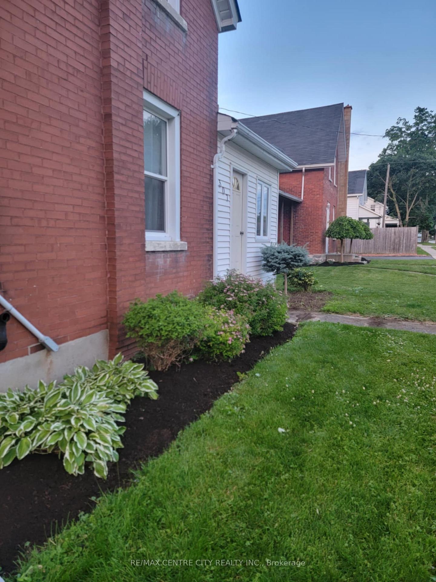Photo 36 of 307 Clayton Street E, North Perth, Listowel — HOMEH