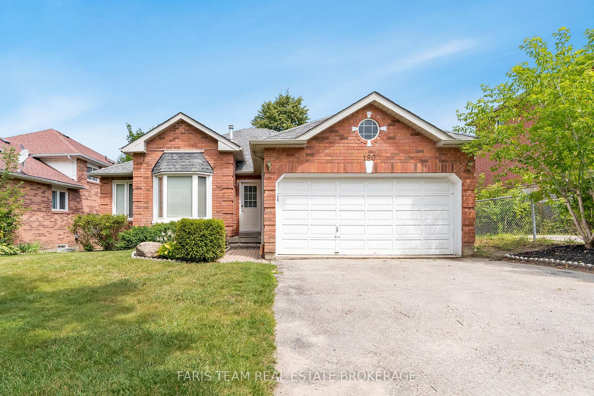 Photo 1 of 190 Bowerman Boulevard, New Tecumseth, Alliston — HOMEH