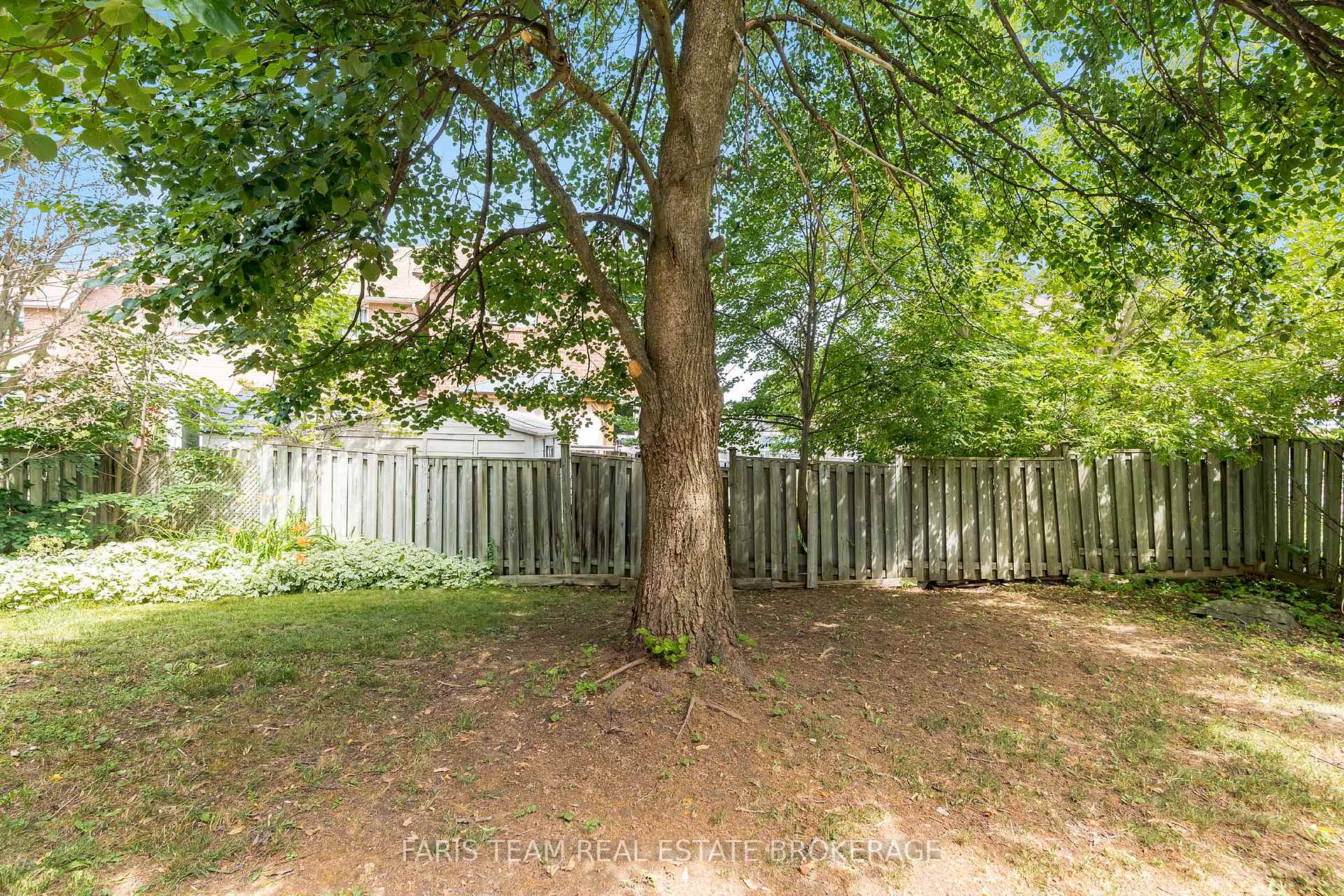 Photo 23 of 190 Bowerman Boulevard, New Tecumseth, Alliston — HOMEH