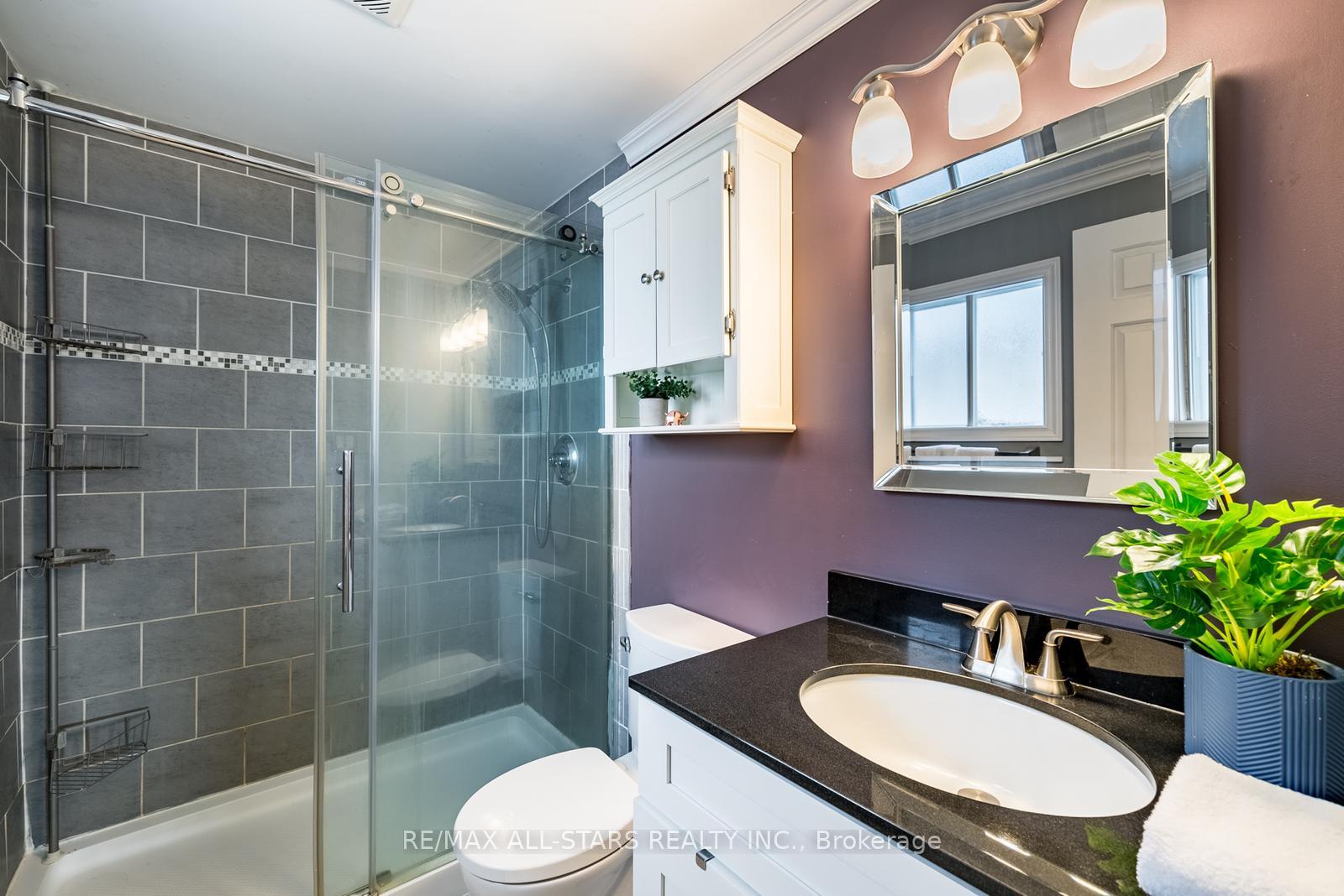 Photo 35 of 155 Willow Lane, Newmarket, Bristol-London — HOMEH