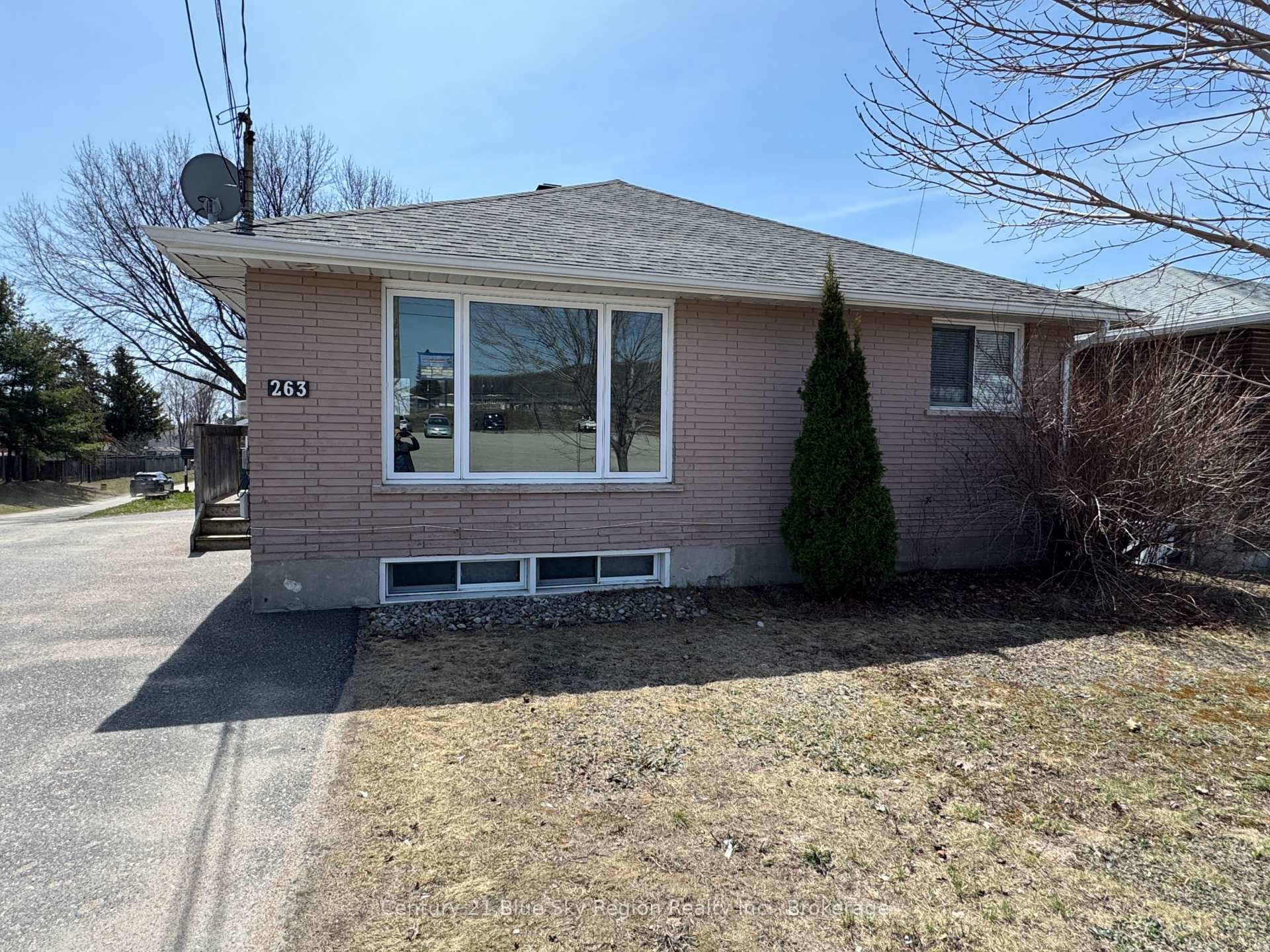 Front of 263 Ski Club Road