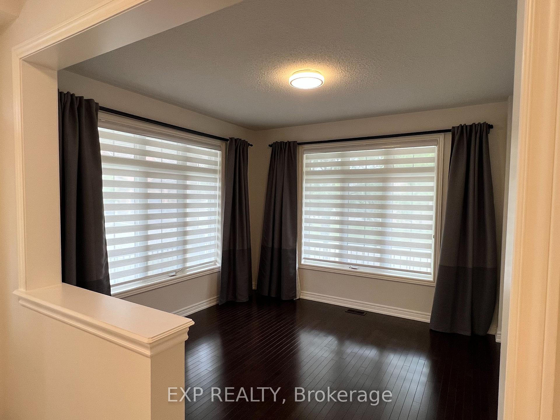 Photo 5 of 1223 Atkins Drive, Newmarket, Stonehaven-Wyndham — HOMEH