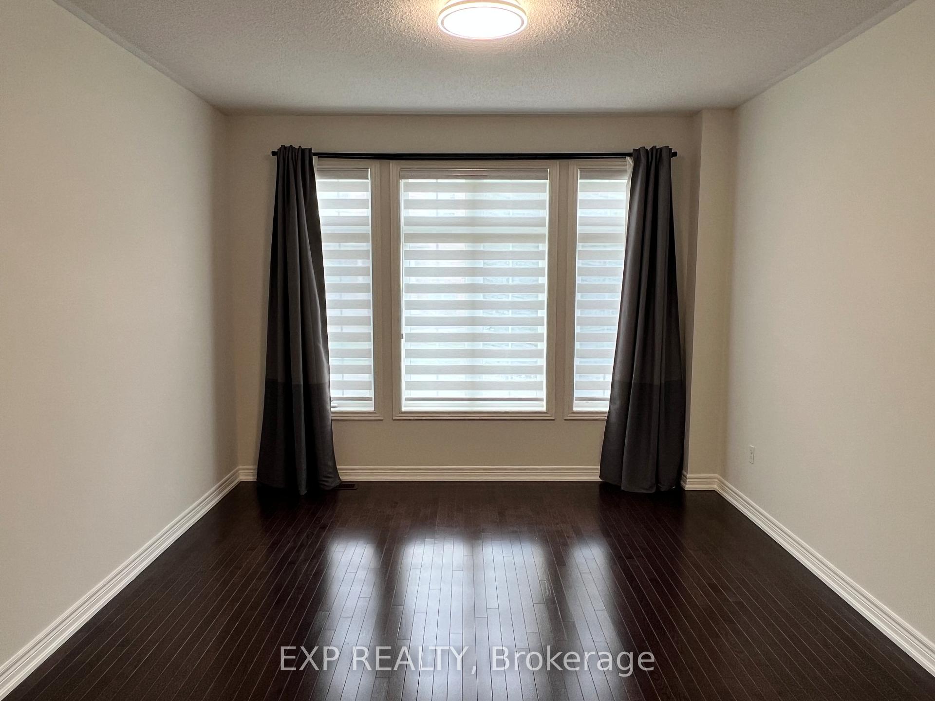 Photo 6 of 1223 Atkins Drive, Newmarket, Stonehaven-Wyndham — HOMEH