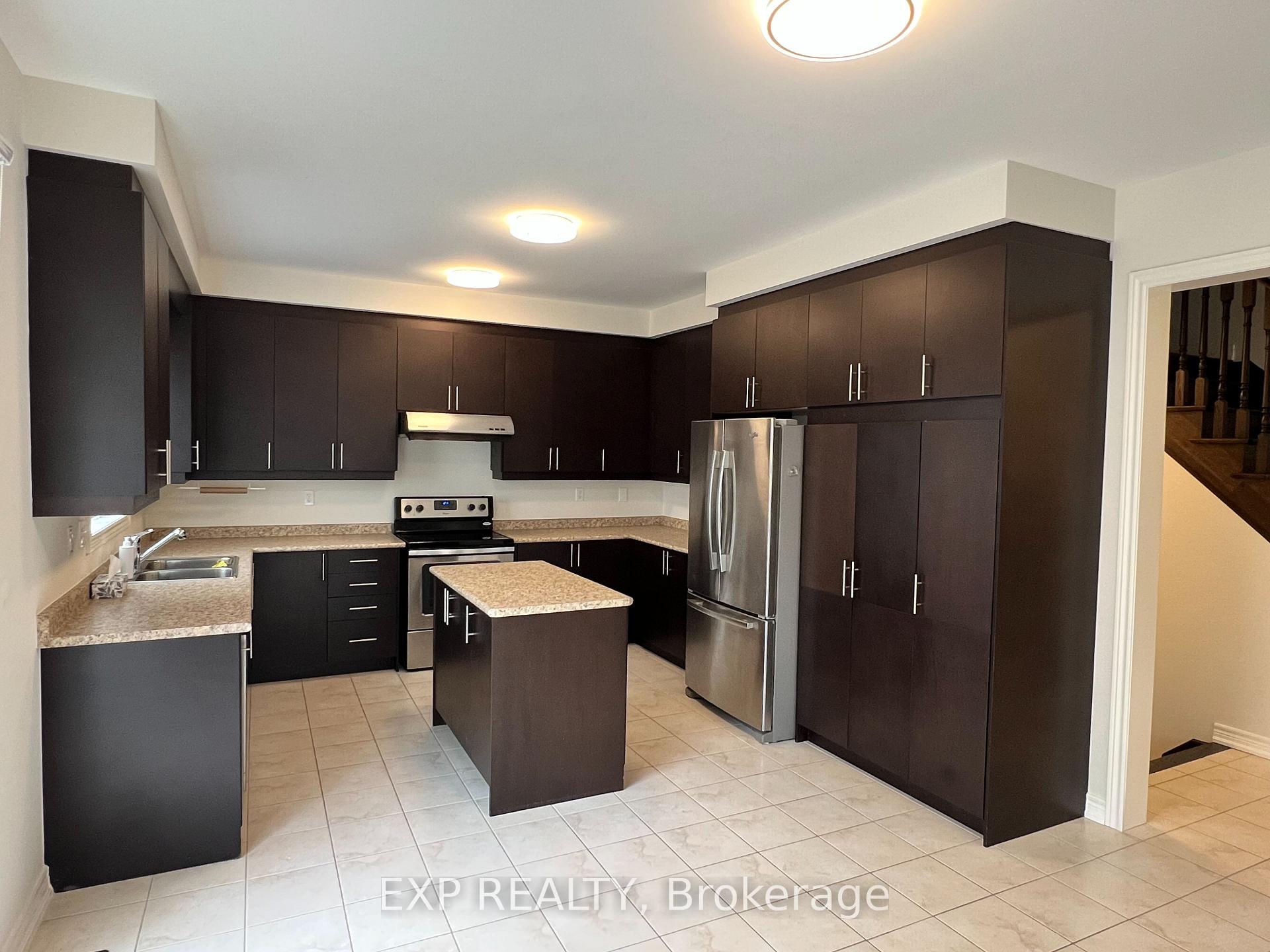 Photo 9 of 1223 Atkins Drive, Newmarket, Stonehaven-Wyndham — HOMEH