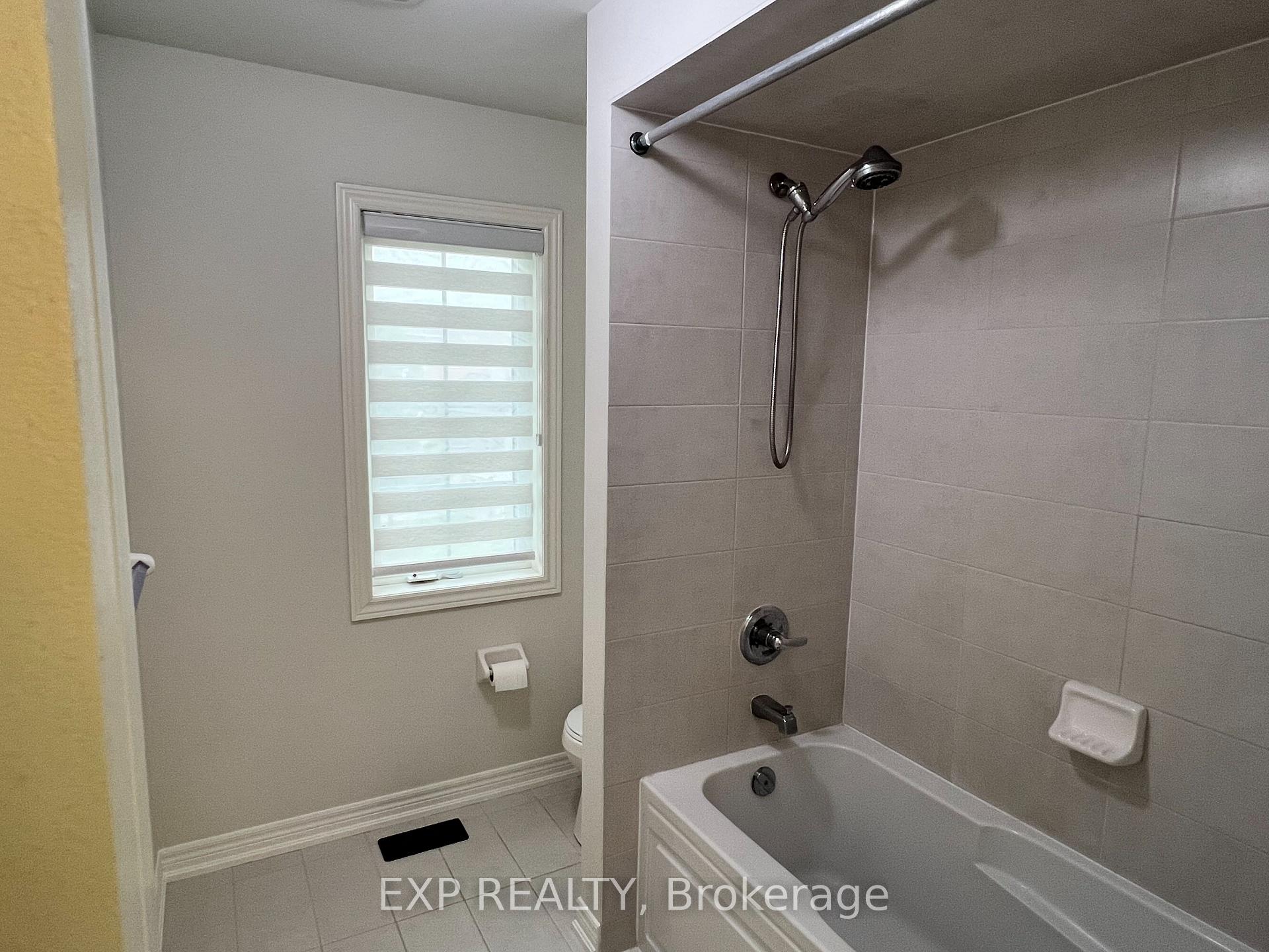 Photo 23 of 1223 Atkins Drive, Newmarket, Stonehaven-Wyndham — HOMEH