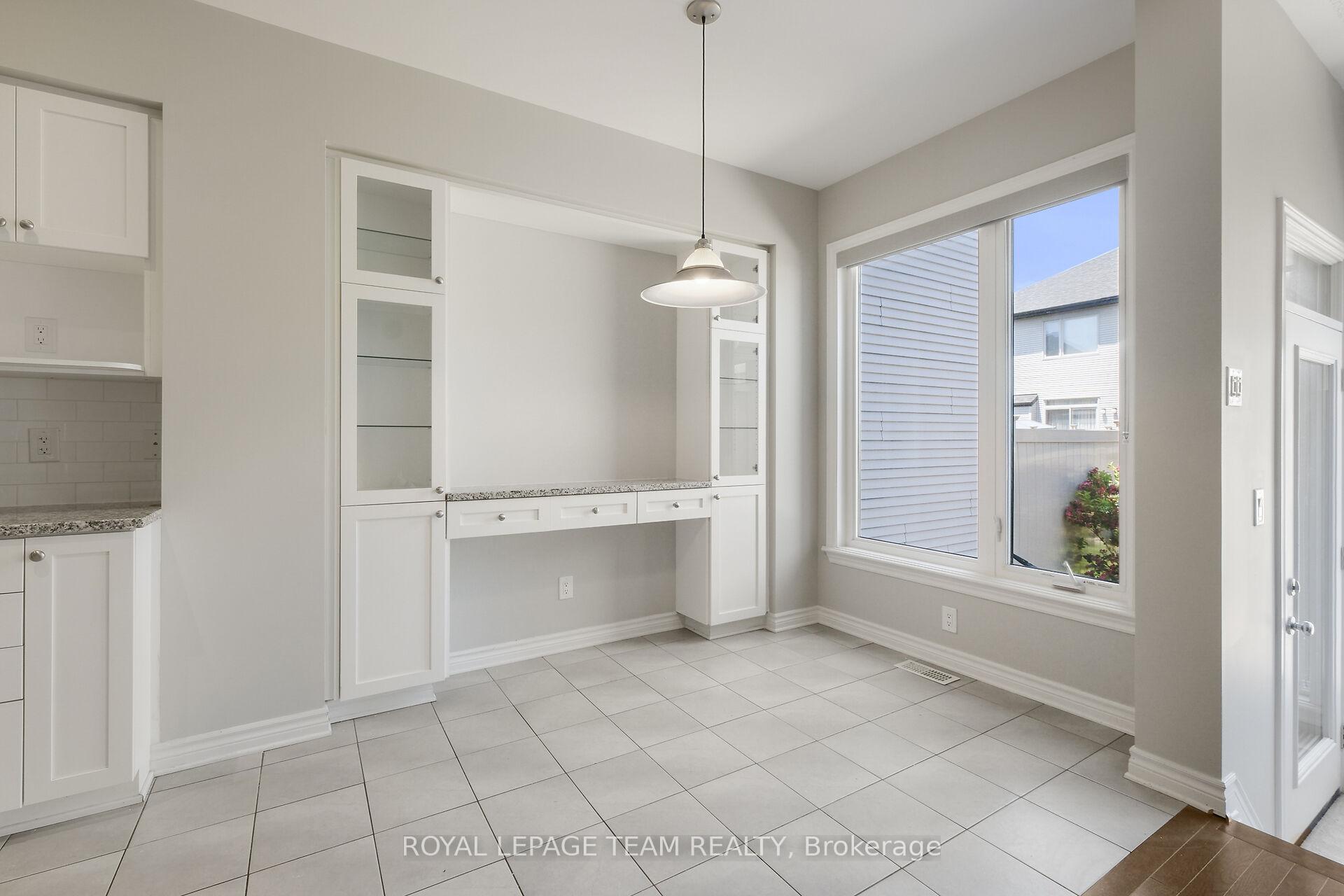 Photo 13 of 273 Shinleaf Crescent, Ottawa, Mer Bleue/Bradley Estates/Anderson Park — HOMEH