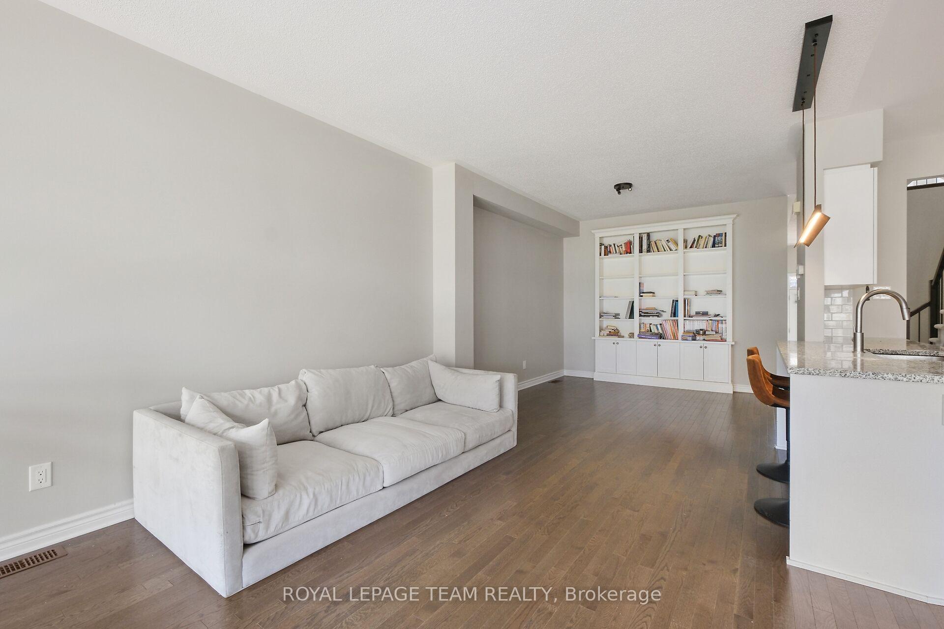 Photo 20 of 273 Shinleaf Crescent, Ottawa, Mer Bleue/Bradley Estates/Anderson Park — HOMEH