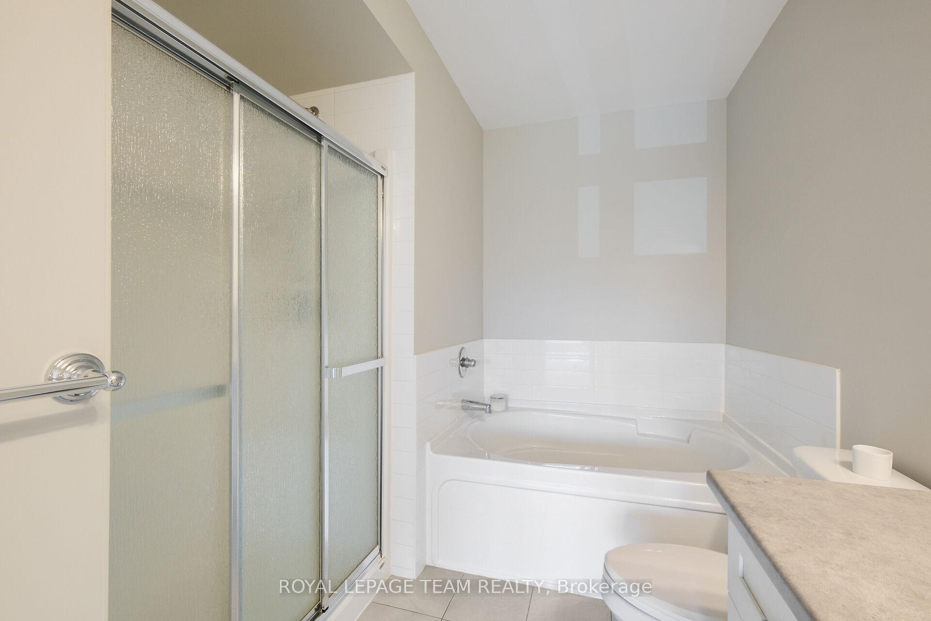 Photo 33 of 273 Shinleaf Crescent, Ottawa, Mer Bleue/Bradley Estates/Anderson Park — HOMEH