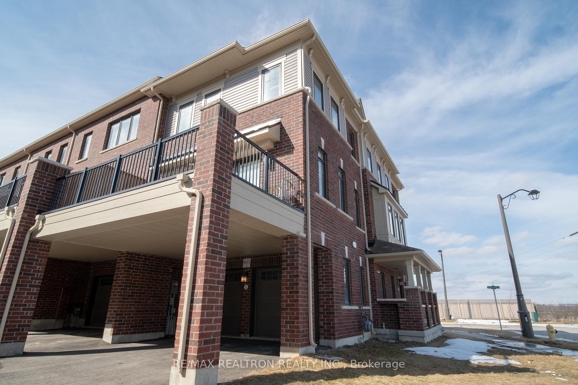 Photo 1 of 55 George Peach Drive, Markham, Victoria Square — HOMEH