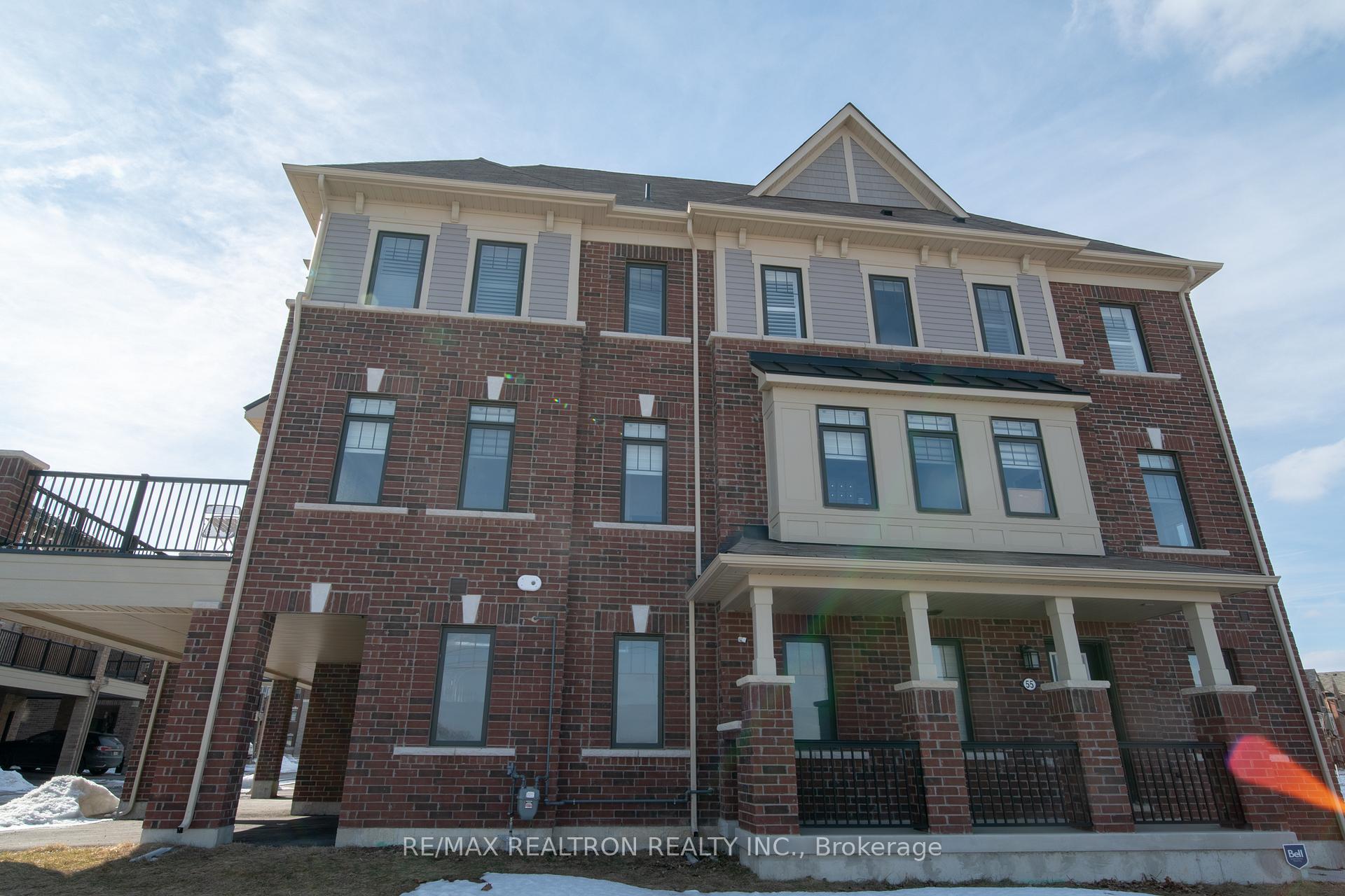 Photo 2 of 55 George Peach Drive, Markham, Victoria Square — HOMEH