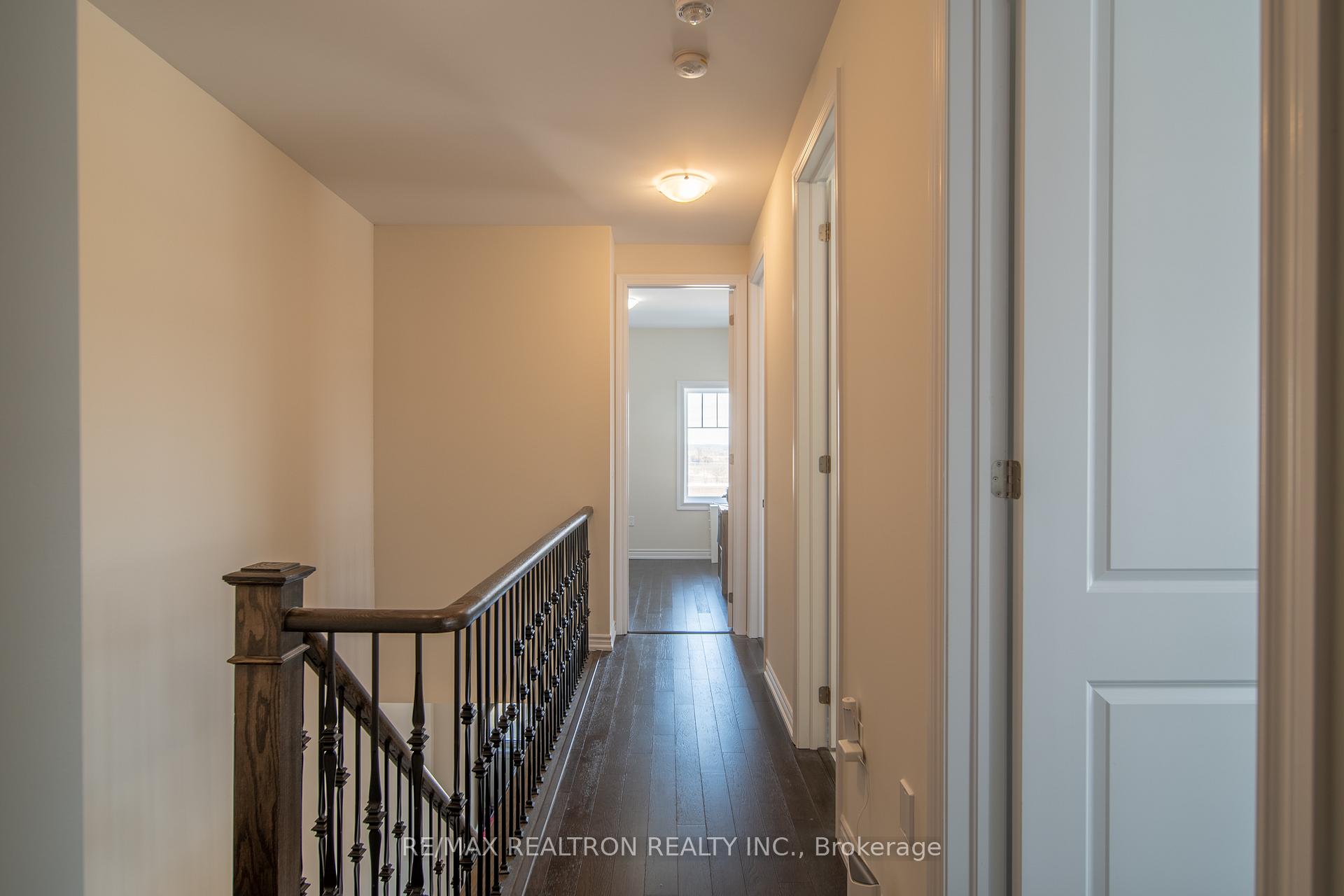 Photo 23 of 55 George Peach Drive, Markham, Victoria Square — HOMEH