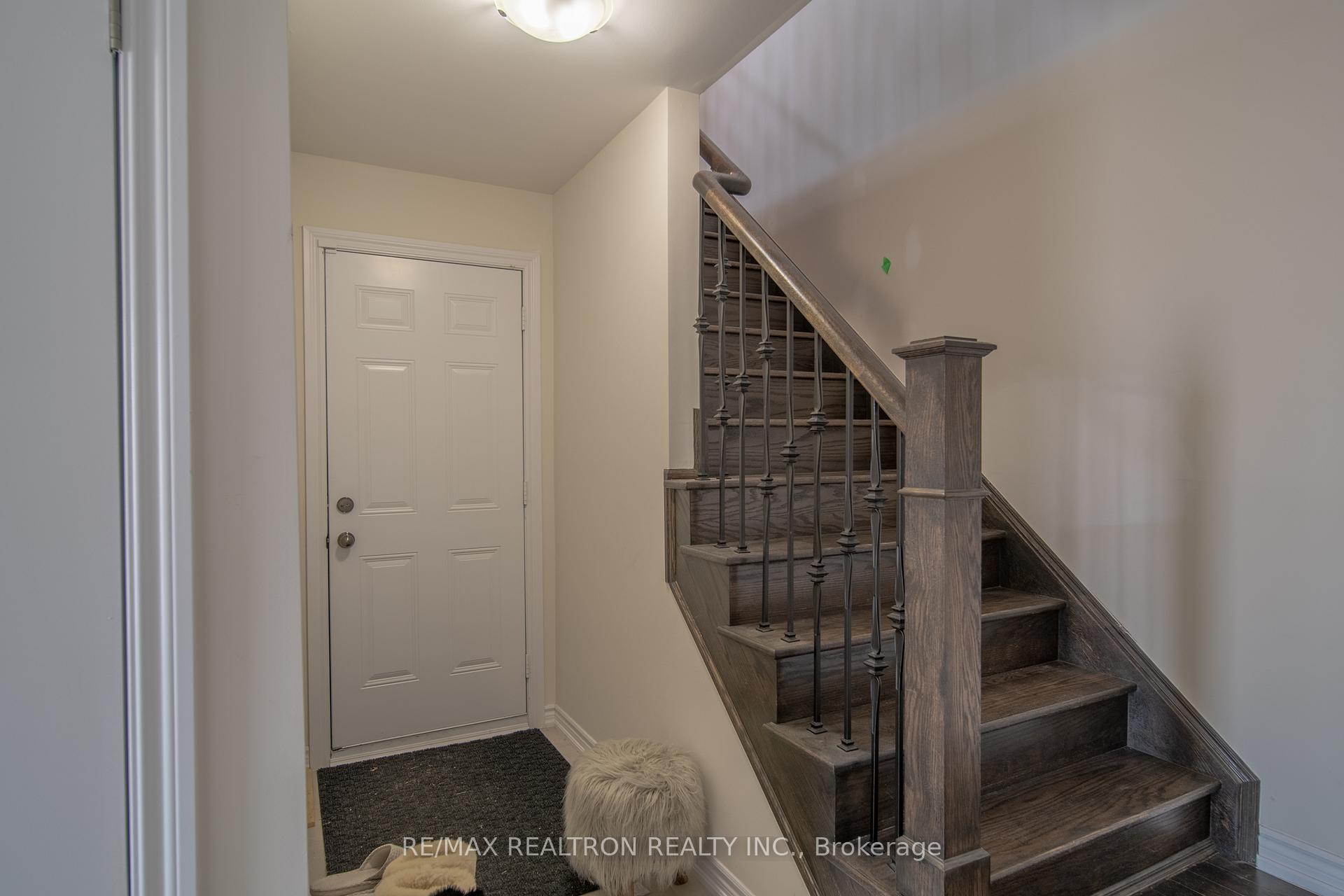Photo 25 of 55 George Peach Drive, Markham, Victoria Square — HOMEH