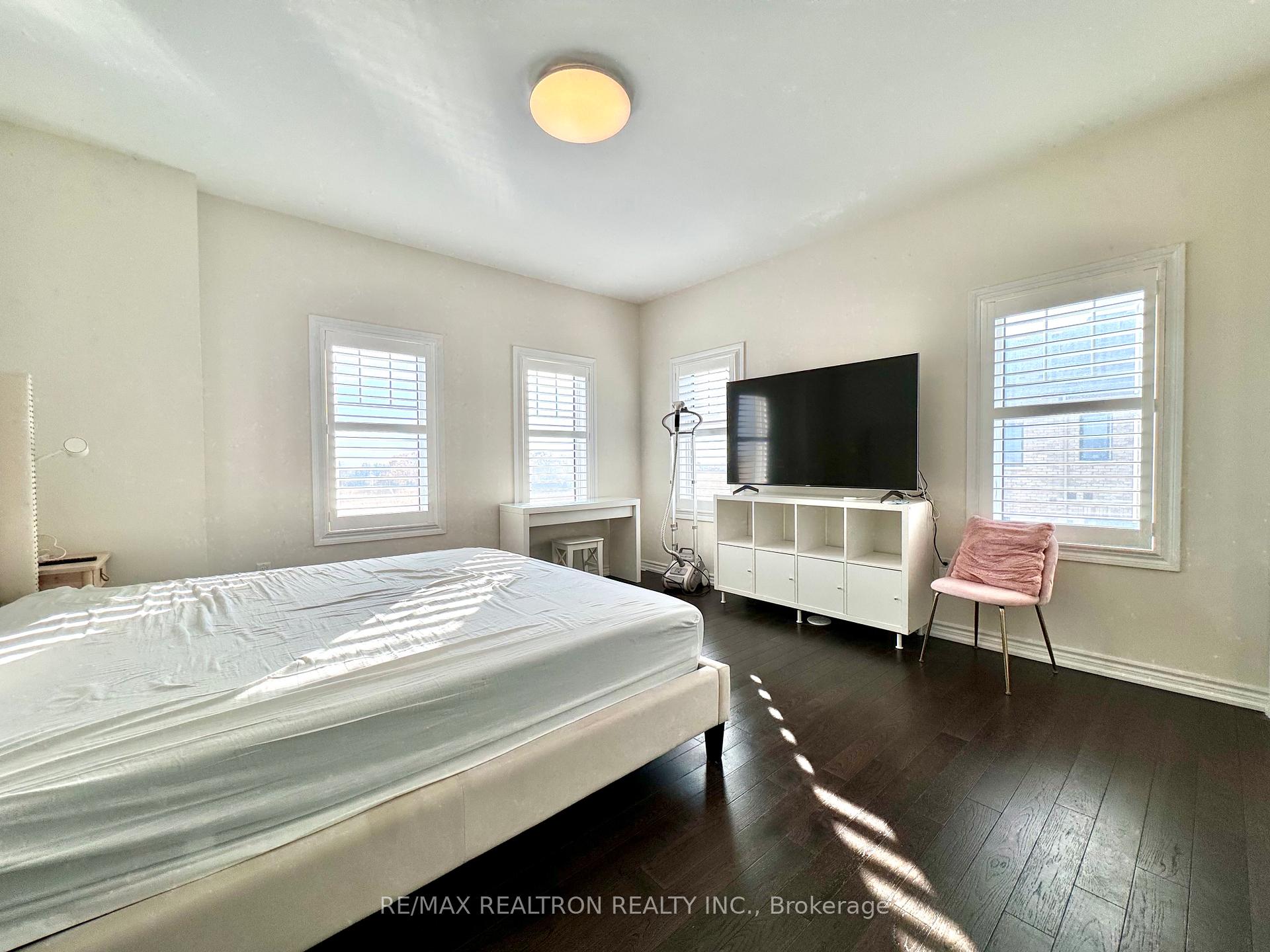 Photo 29 of 55 George Peach Drive, Markham, Victoria Square — HOMEH