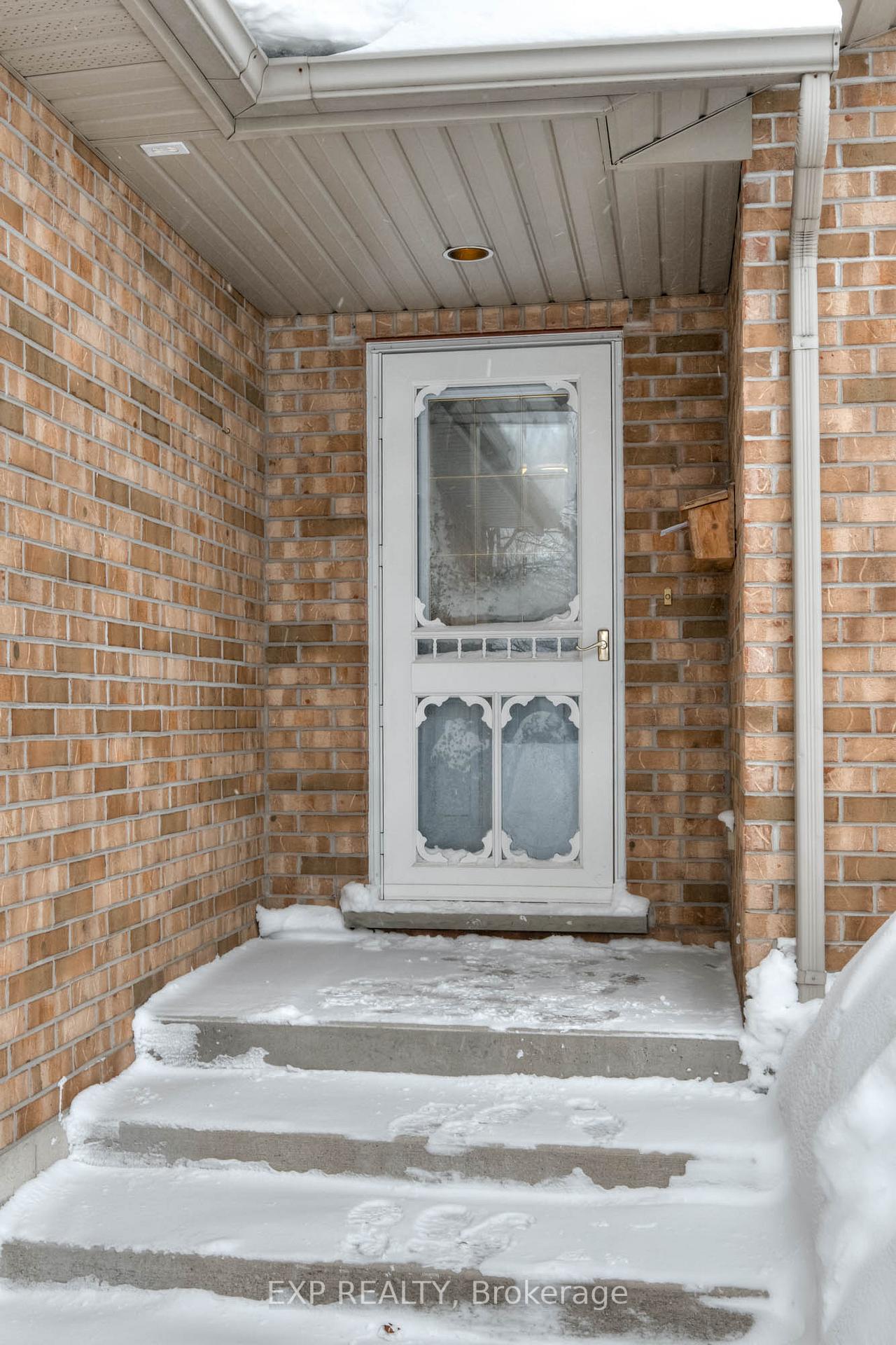 Photo 4 of 755 Edgar Street W, North Perth, Listowel — HOMEH
