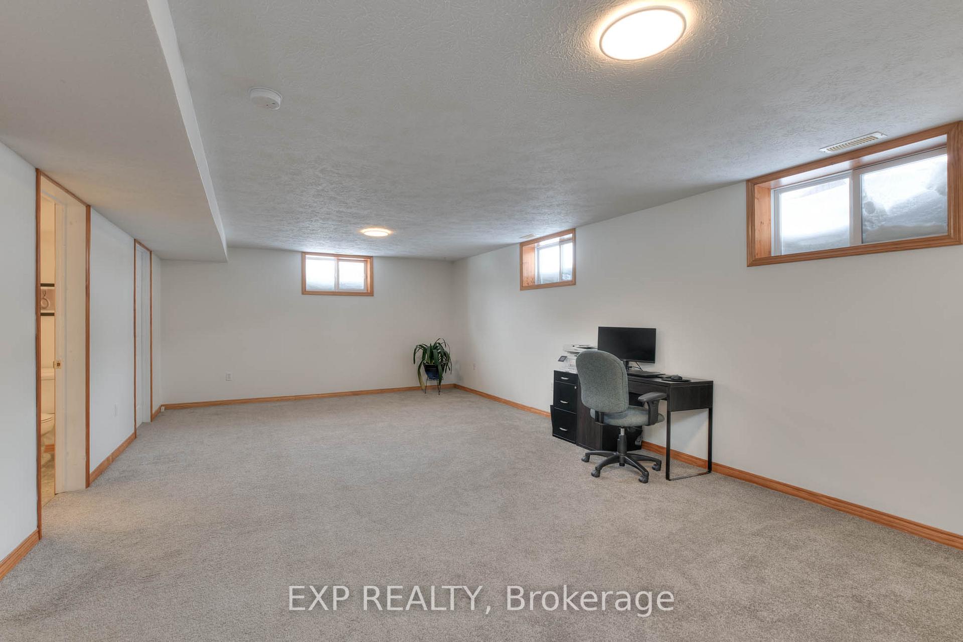 Photo 27 of 755 Edgar Street W, North Perth, Listowel — HOMEH