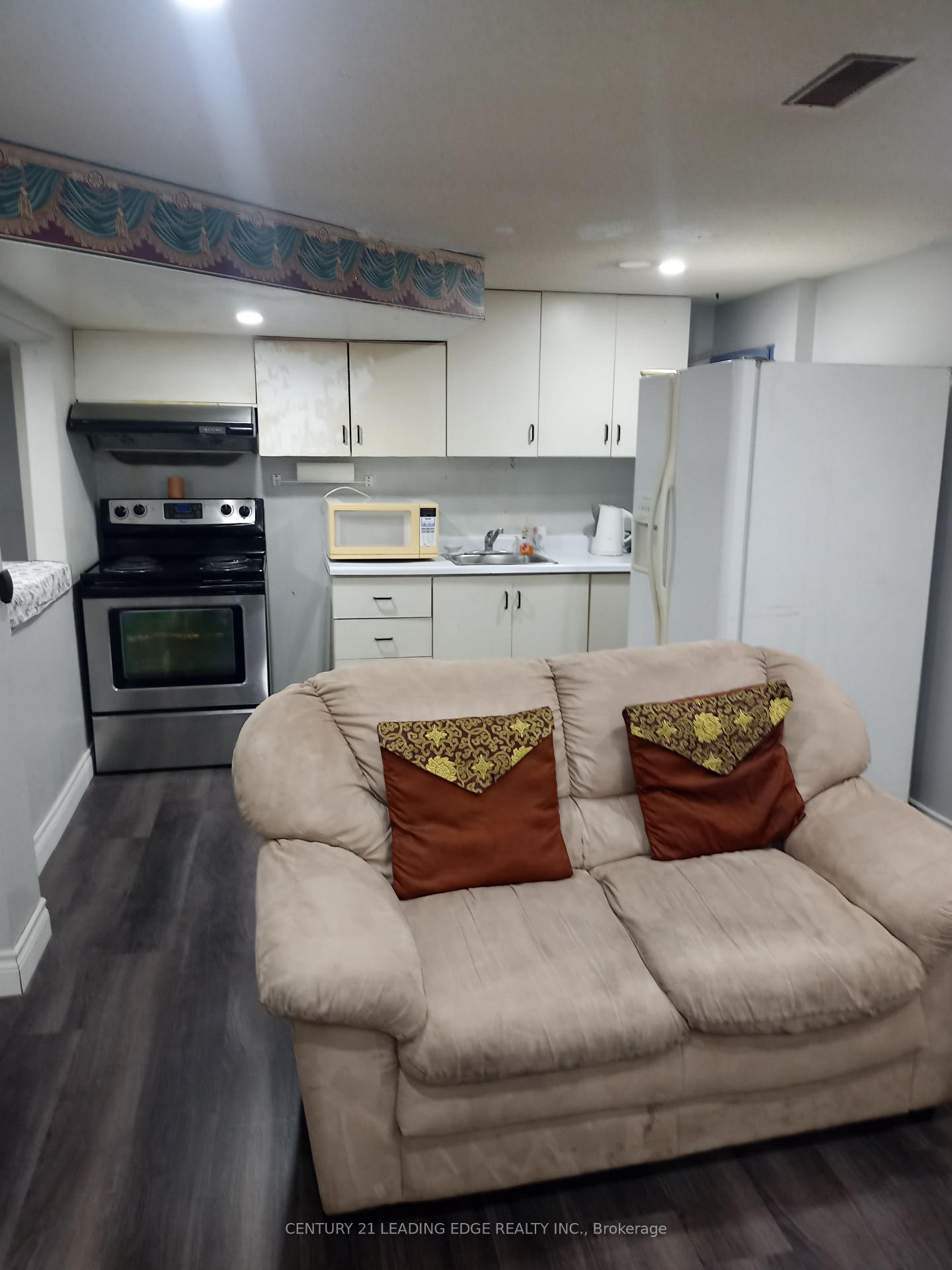 Photo 4 of Unit Bsmt, 116 Terrosa Road, Markham, Middlefield — HOMEH
