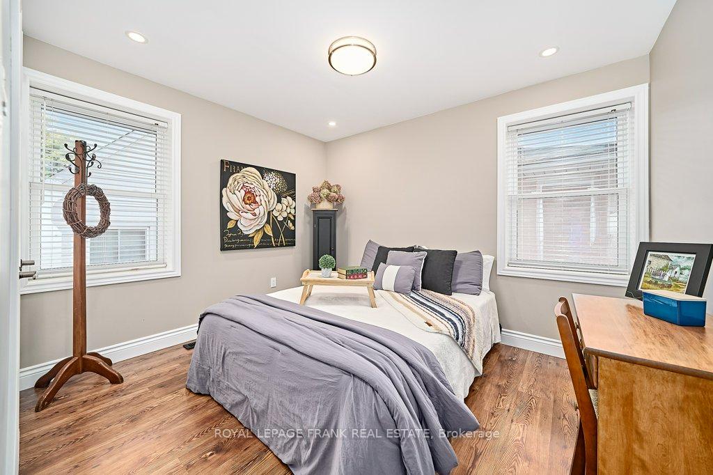 Photo 12 of 483 Nipigon Street, Oshawa, McLaughlin — HOMEH