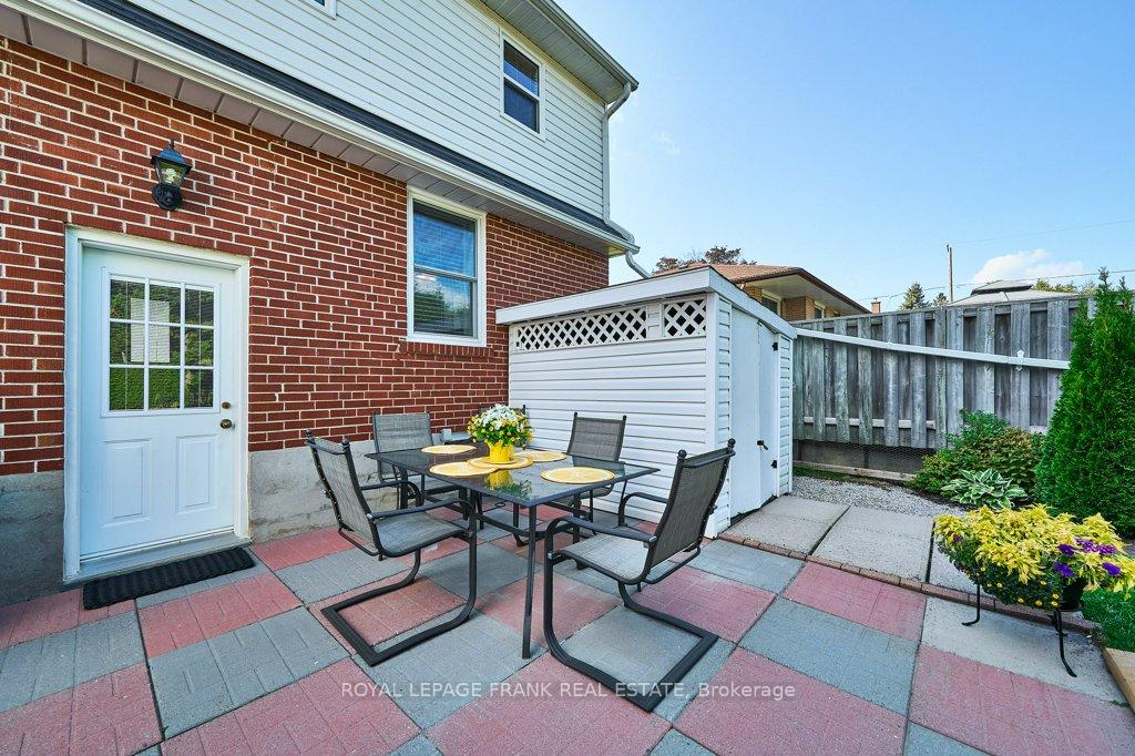 Photo 24 of 483 Nipigon Street, Oshawa, McLaughlin — HOMEH