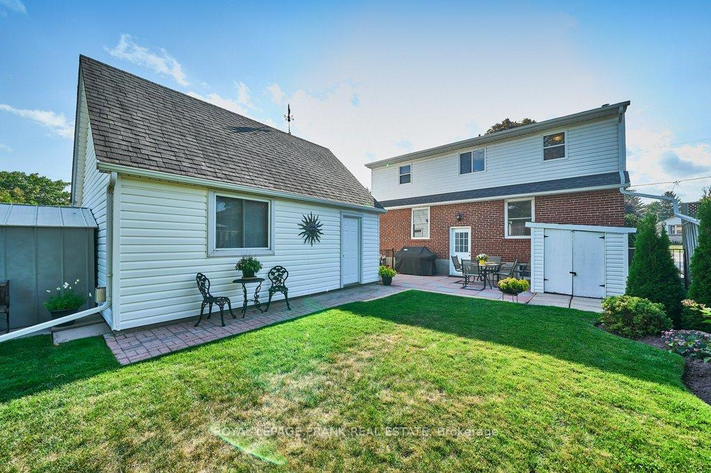 Photo 26 of 483 Nipigon Street, Oshawa, McLaughlin — HOMEH