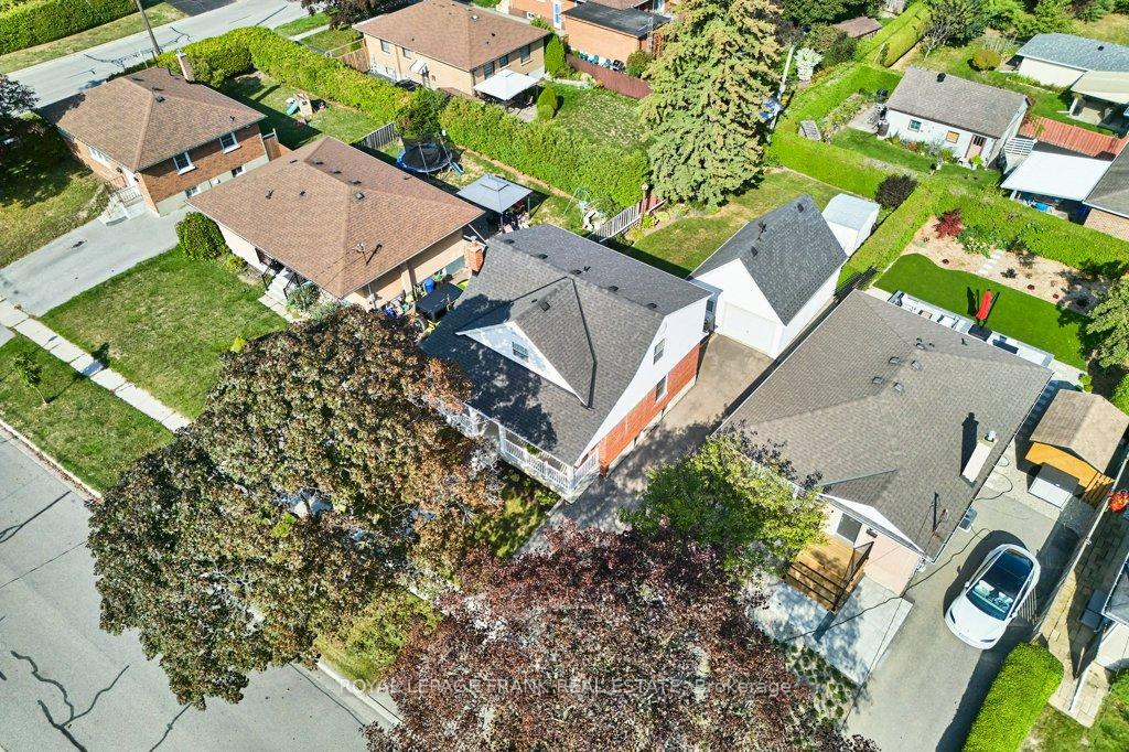 Photo 29 of 483 Nipigon Street, Oshawa, McLaughlin — HOMEH