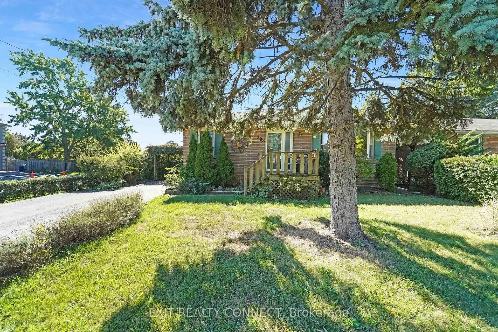 Photo 3 of 398 Third Line, Oakville, West — HOMEH