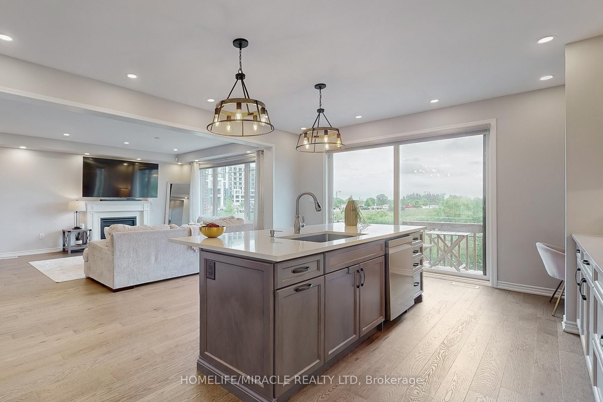 Photo 13 of 119 Yates Drive, Milton, Cobban — HOMEH
