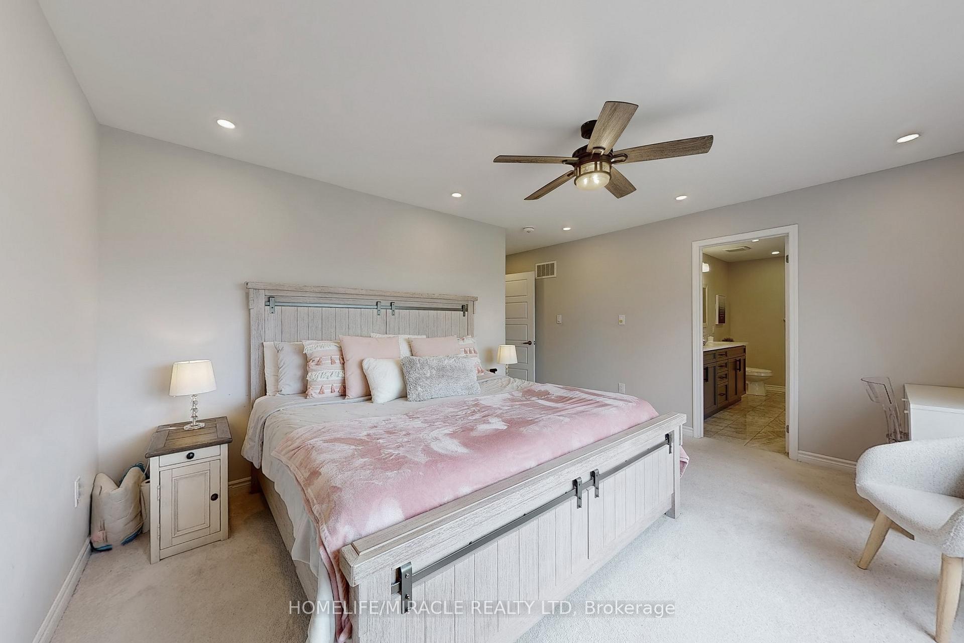 Photo 25 of 119 Yates Drive, Milton, Cobban — HOMEH