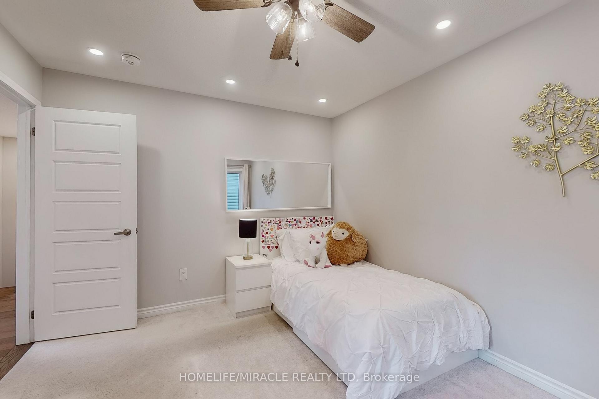Photo 31 of 119 Yates Drive, Milton, Cobban — HOMEH