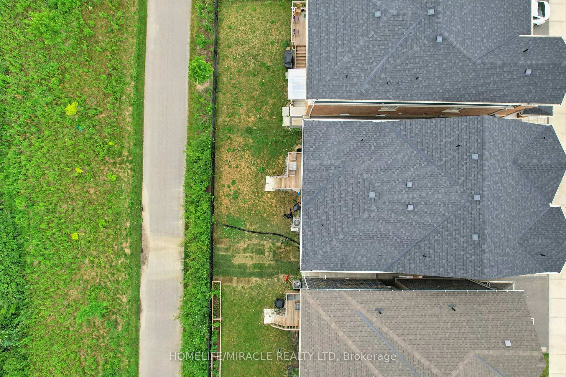 Photo 47 of 119 Yates Drive, Milton, Cobban — HOMEH
