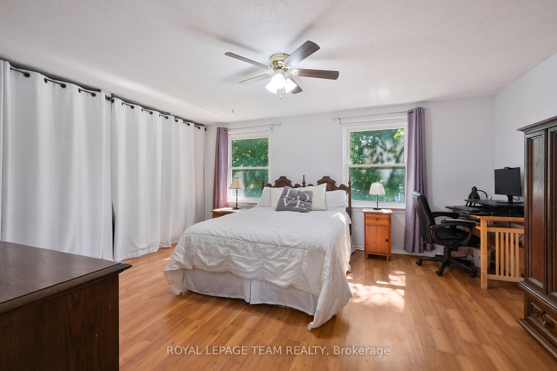 Photo 20 of 906 Borland Drive, Ottawa, Chatelaine Village — HOMEH