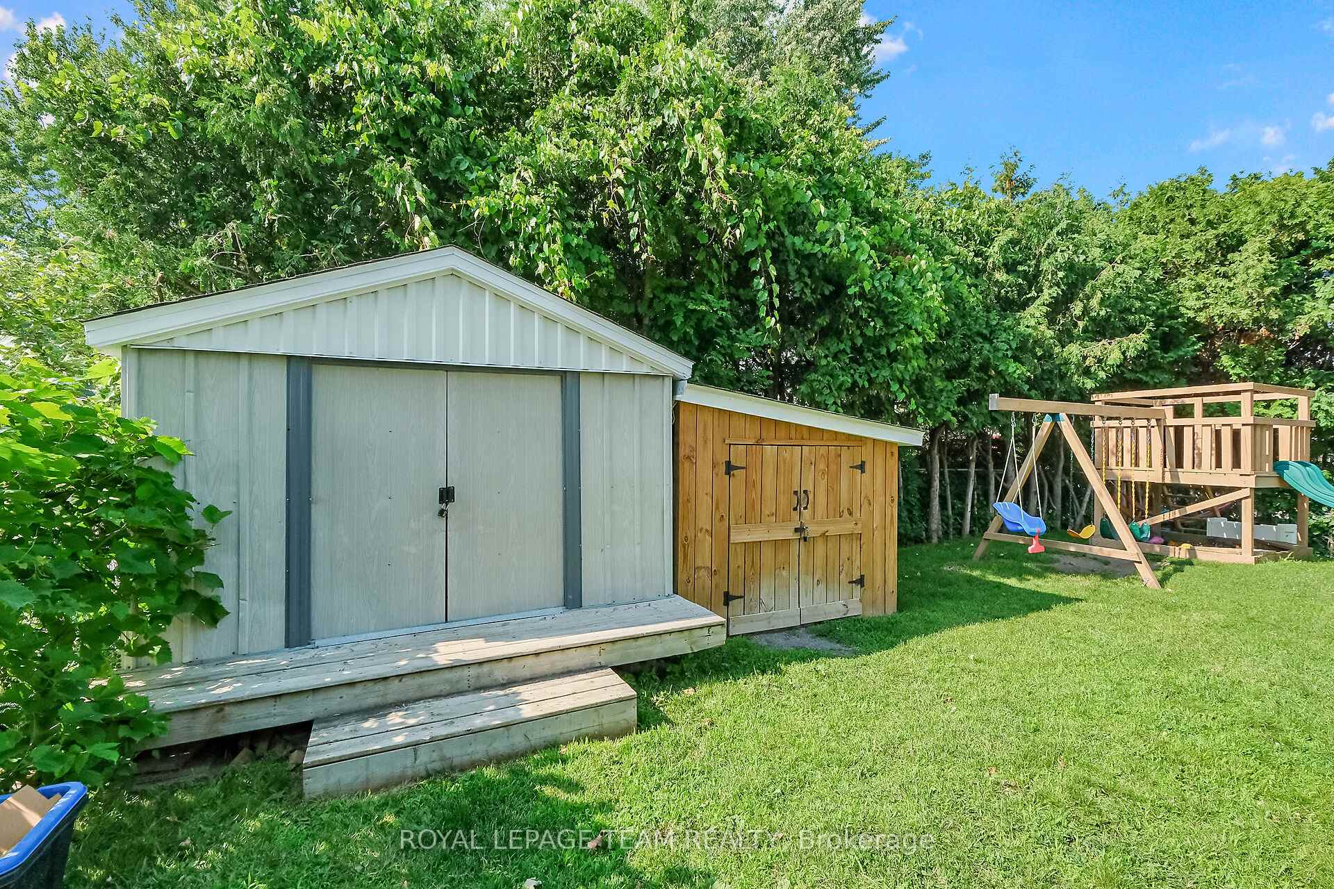 Photo 44 of 906 Borland Drive, Ottawa, Chatelaine Village — HOMEH