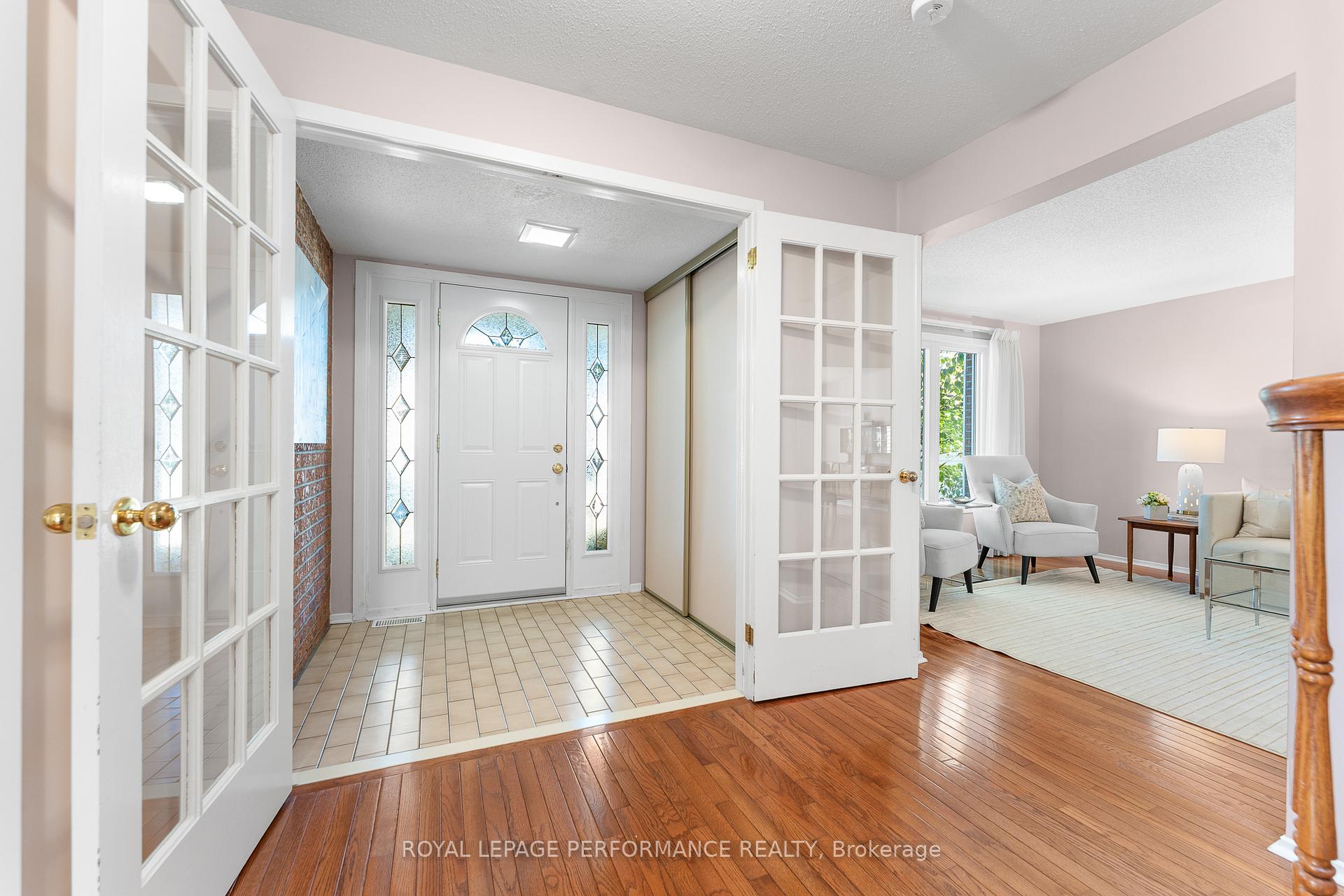 Photo 3 of 1848 Thistleleaf Crescent, Ottawa, Chapel Hill — HOMEH
